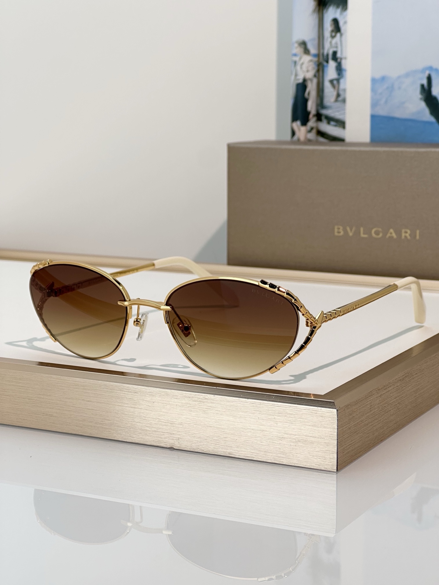 Bvlgari Sunglasses BV40095U