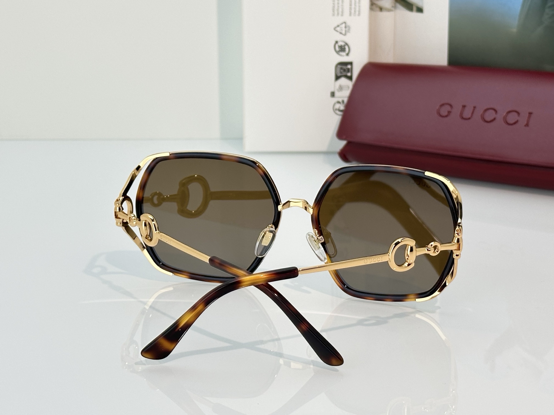 Designer Sunglasses GG1674