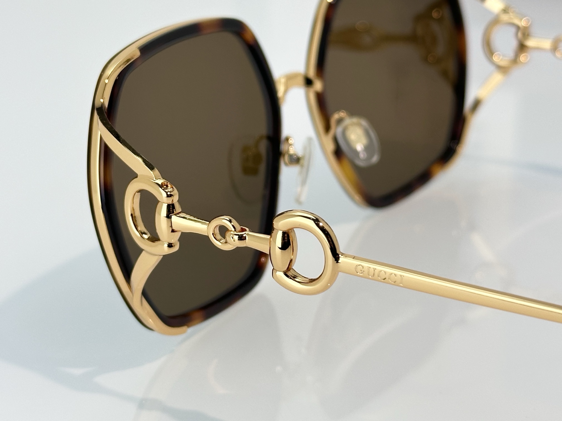 Designer Sunglasses GG1674