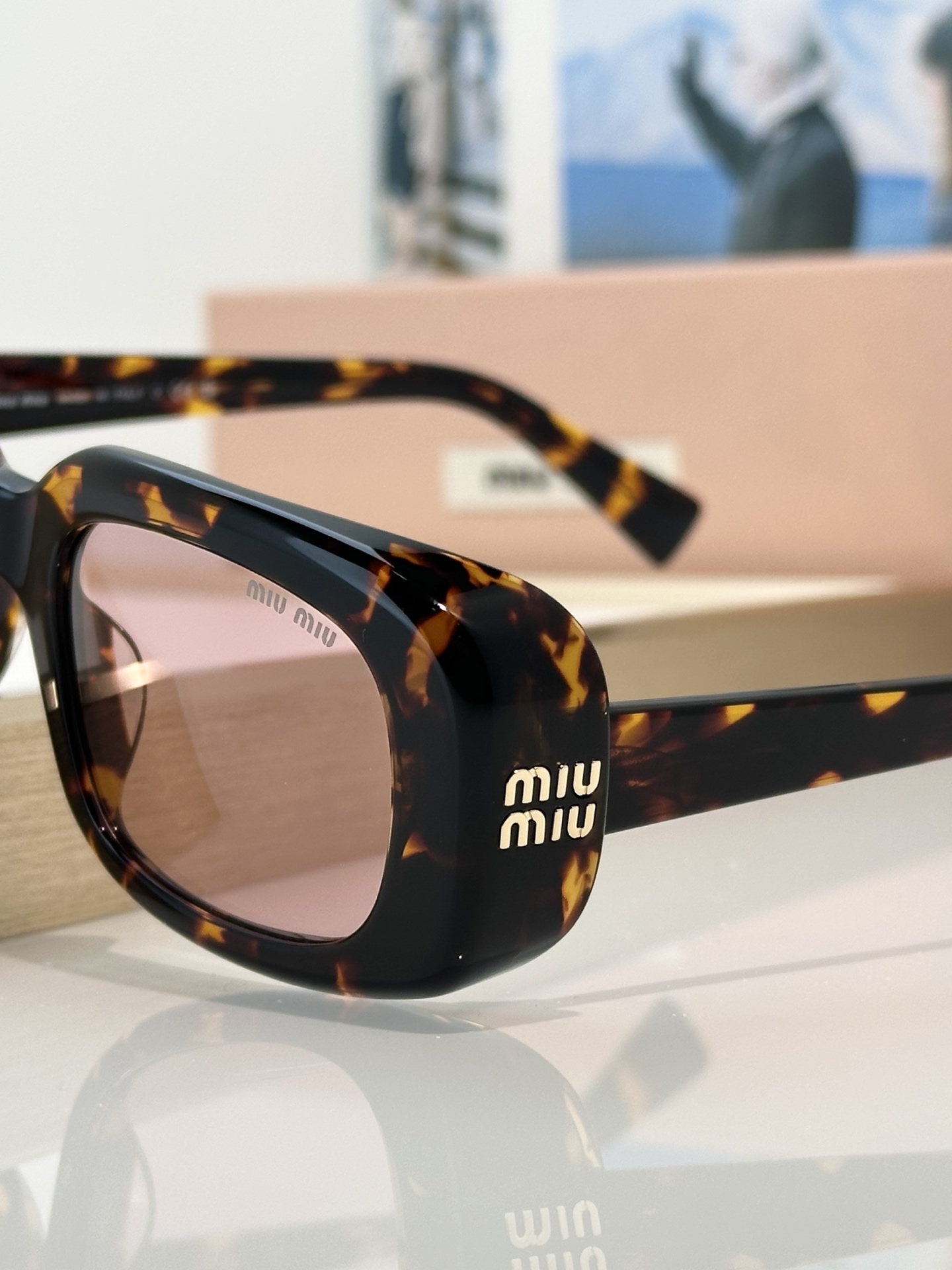 MiuMiu新品\nMod：SMUB13-F\nSize：52口22-140