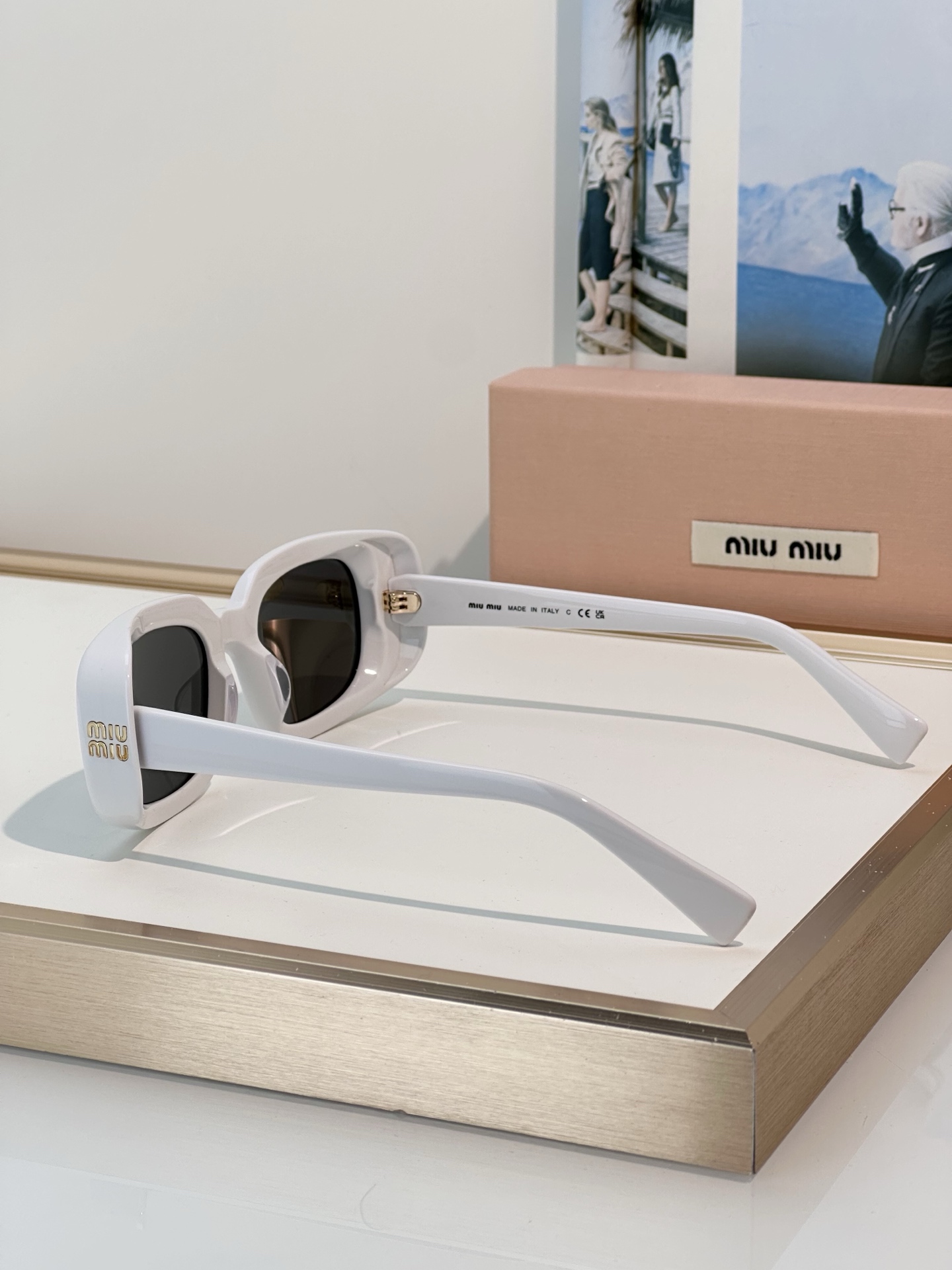 MiuMiu新品\nMod：SMUB13-F\nSize：52口22-140