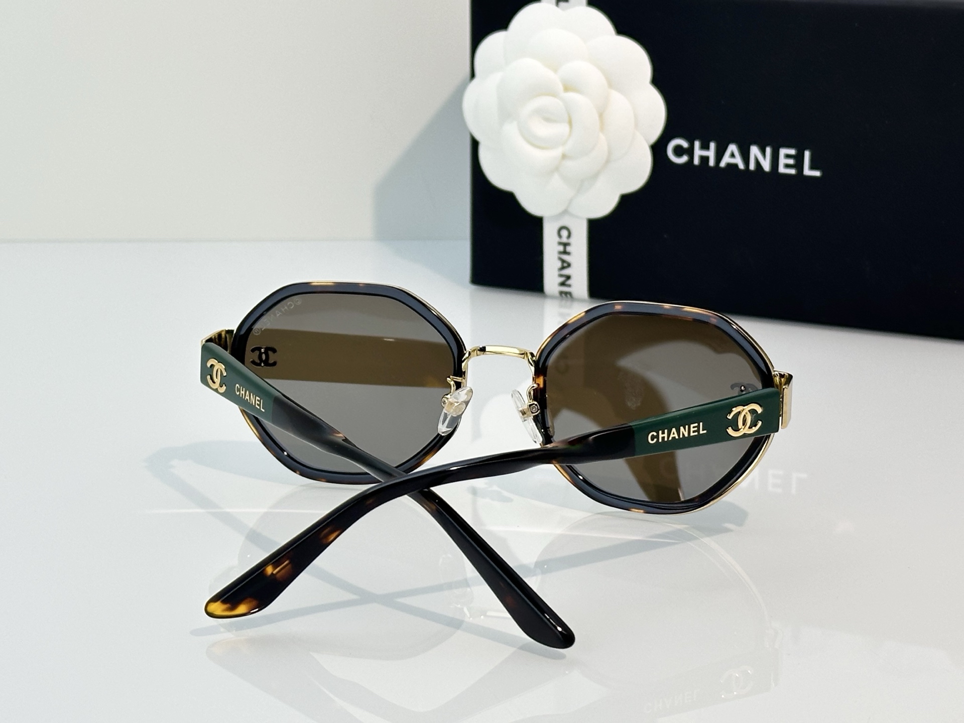 Chanel Sunglasses 5490-H