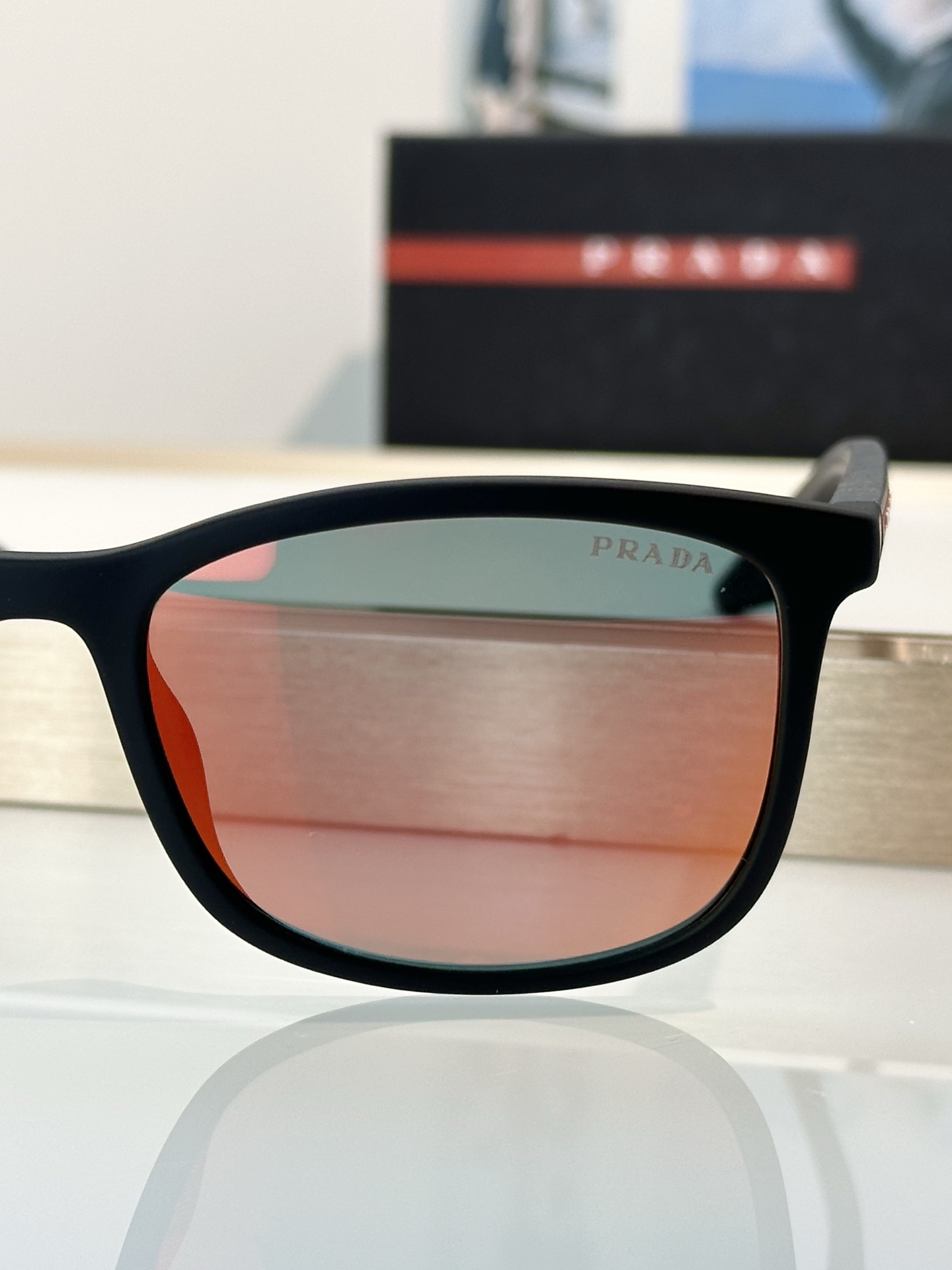 Designer Sunglasses SPS