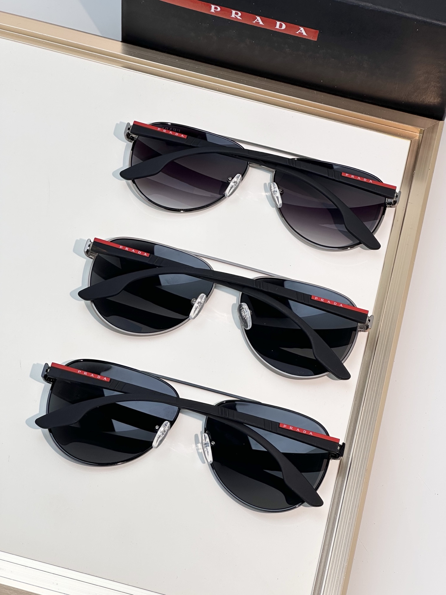 Designer Sunglasses SPS