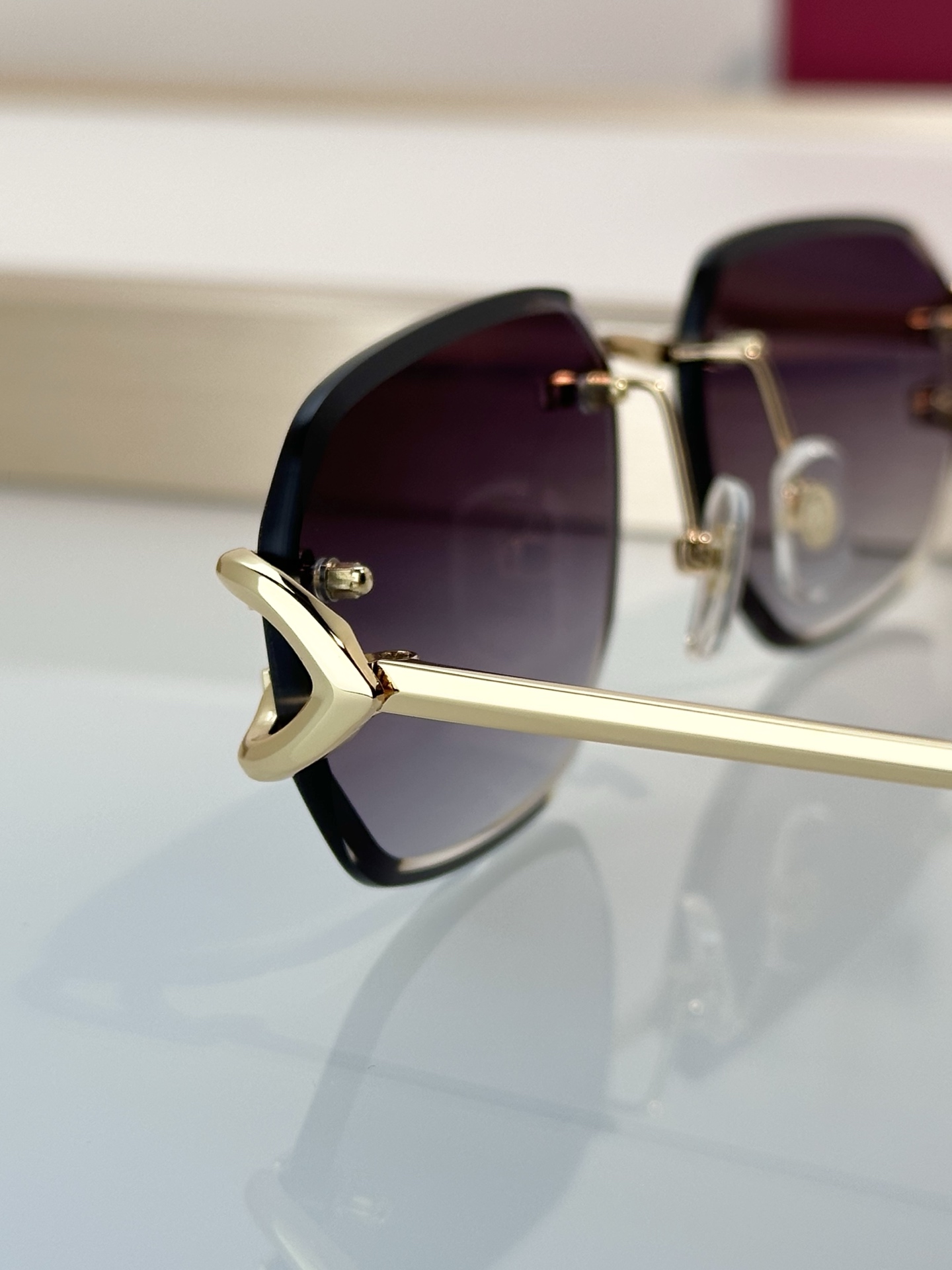 Designer Sunglasses CT0468S