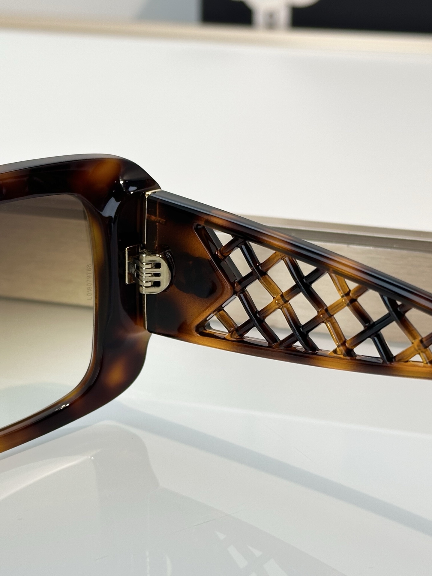 Chanel Sunglasses CH5567