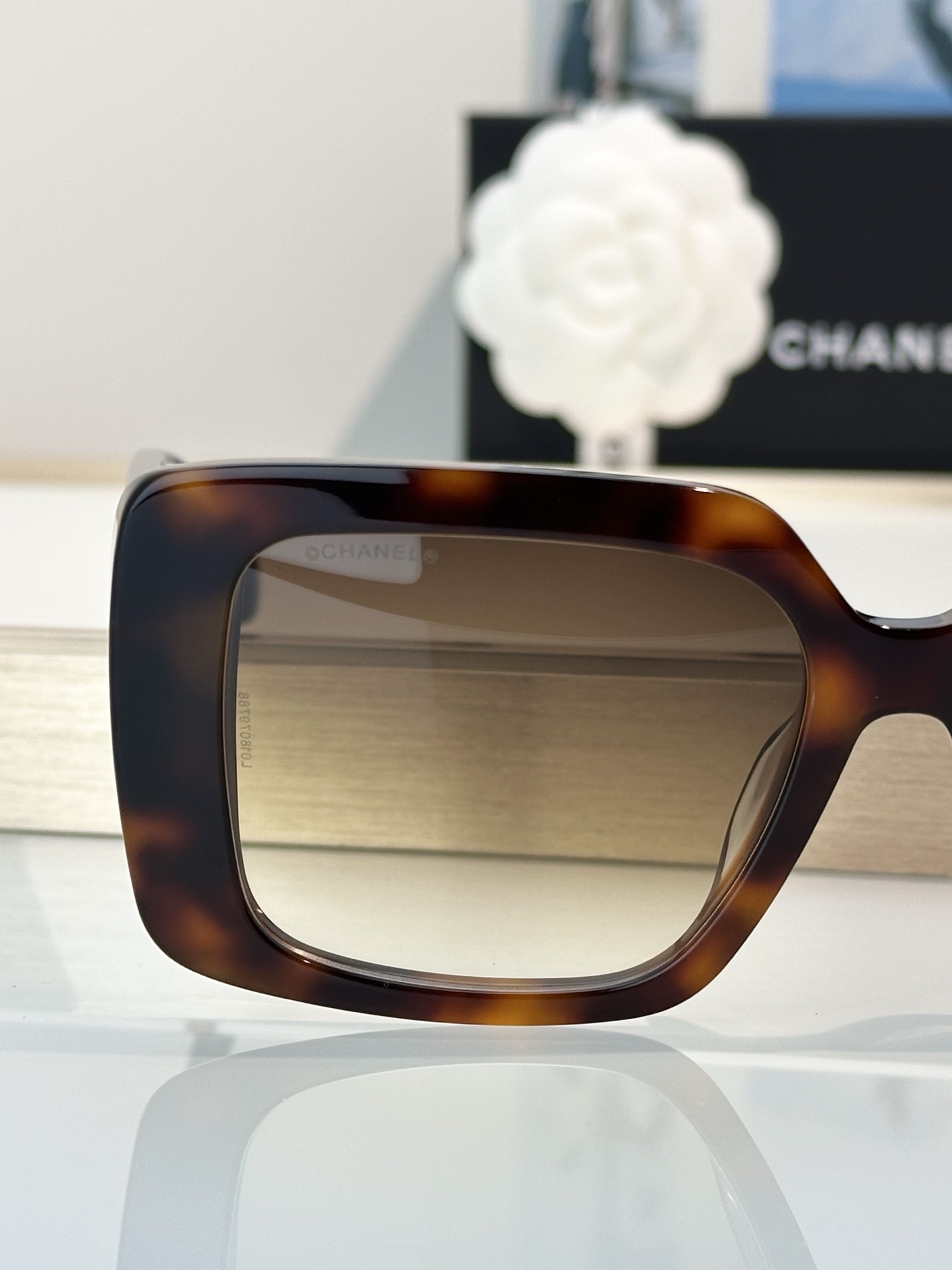 Chanel Sunglasses CH5567