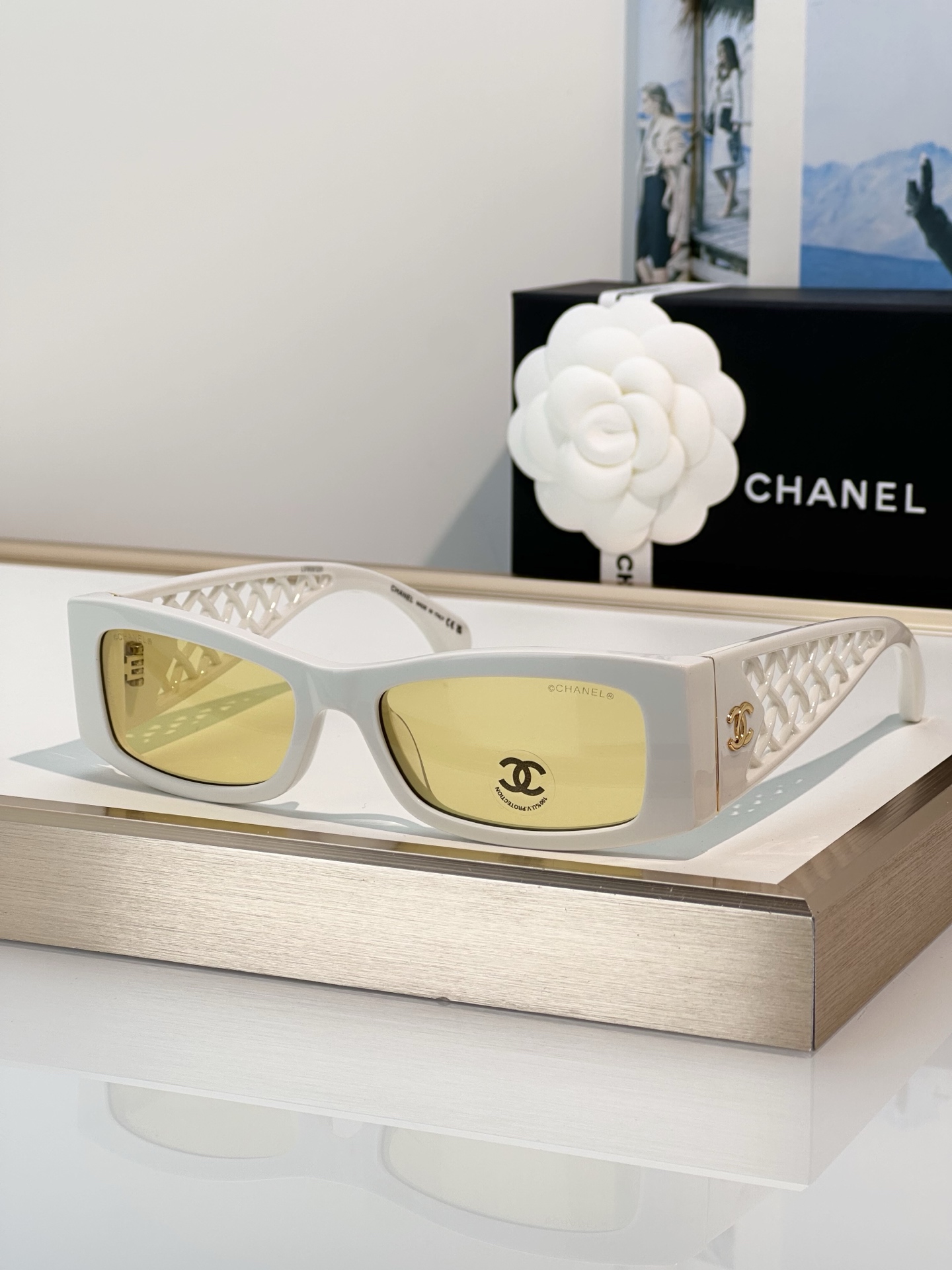 Chanel Sunglasses CH5566