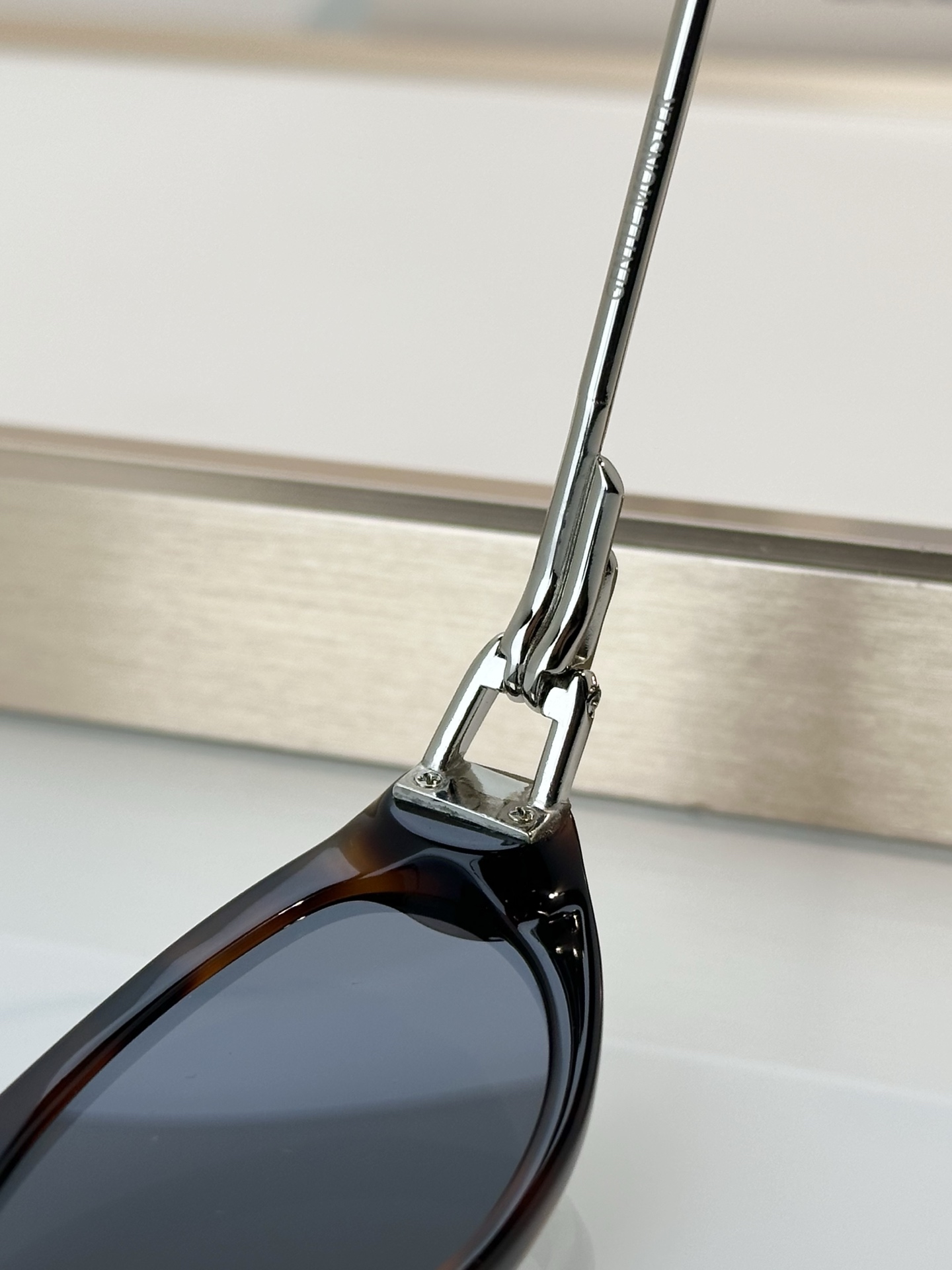 Designer Sunglasses CREPE