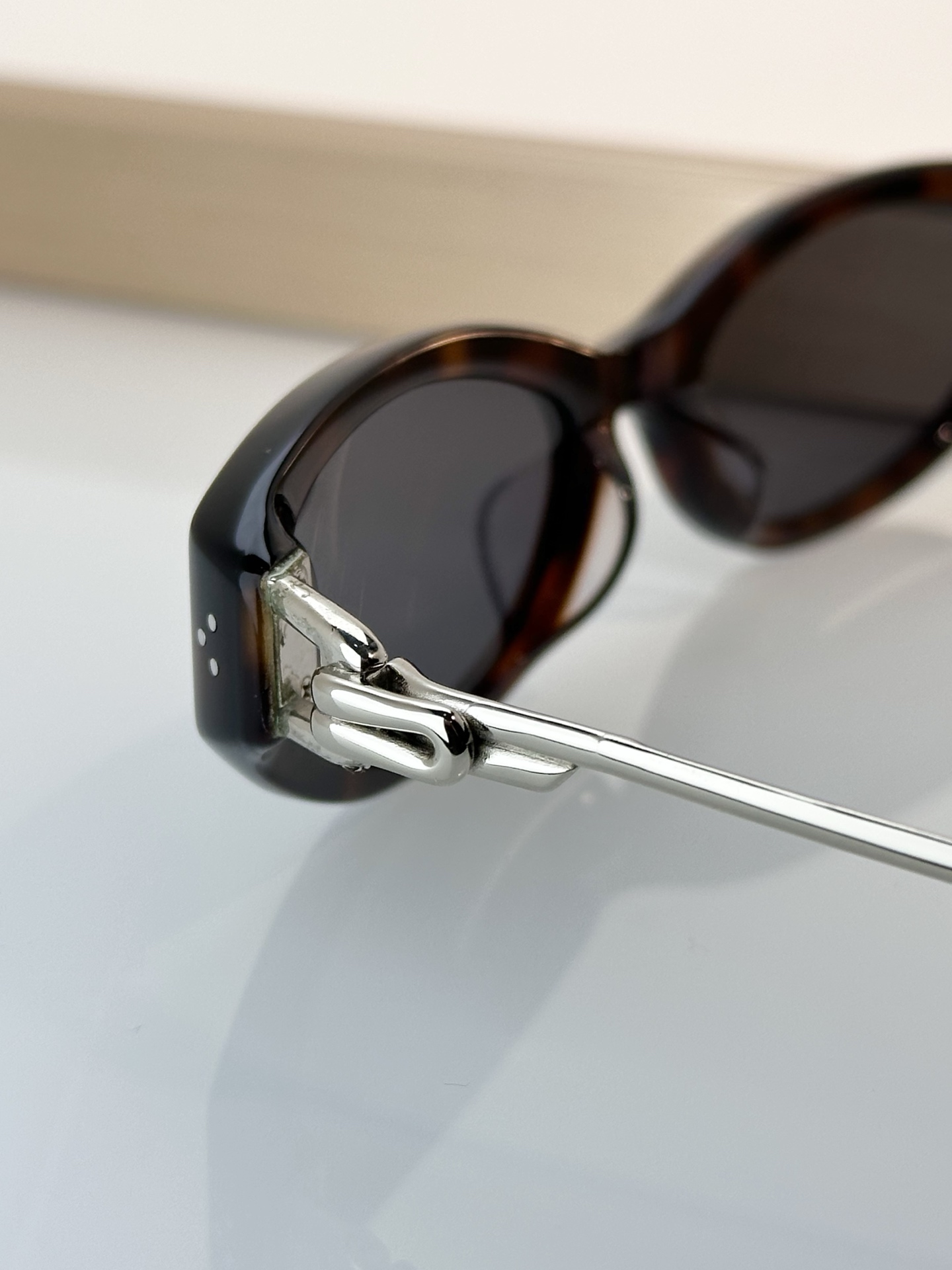 Designer Sunglasses CREPE