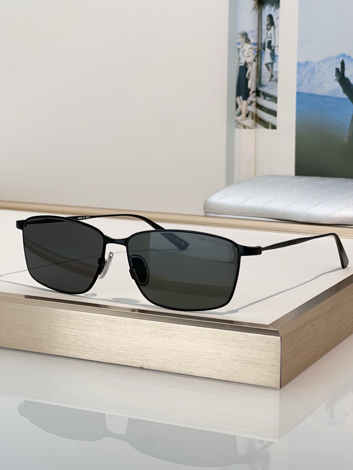 Designer Sunglasses BB0415O
