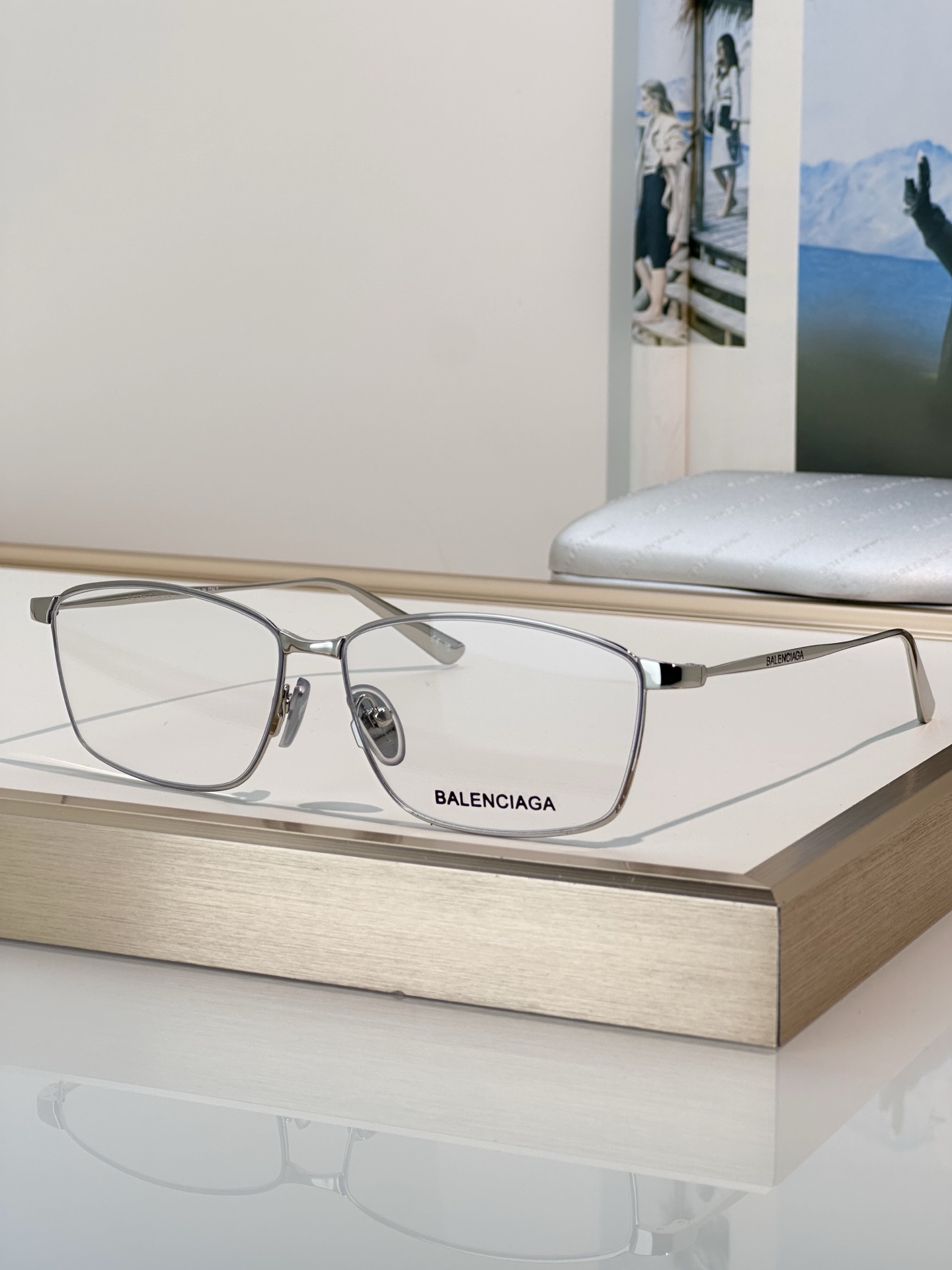 Designer Sunglasses BB0415O