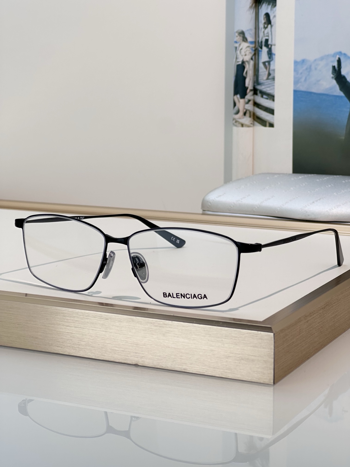 Designer Sunglasses BB0415O