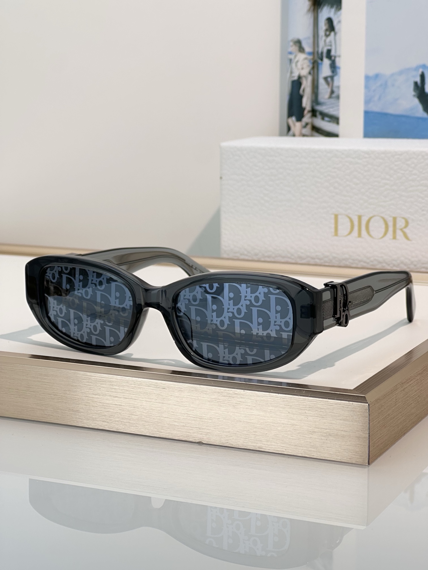 Designer Sunglasses Oblique