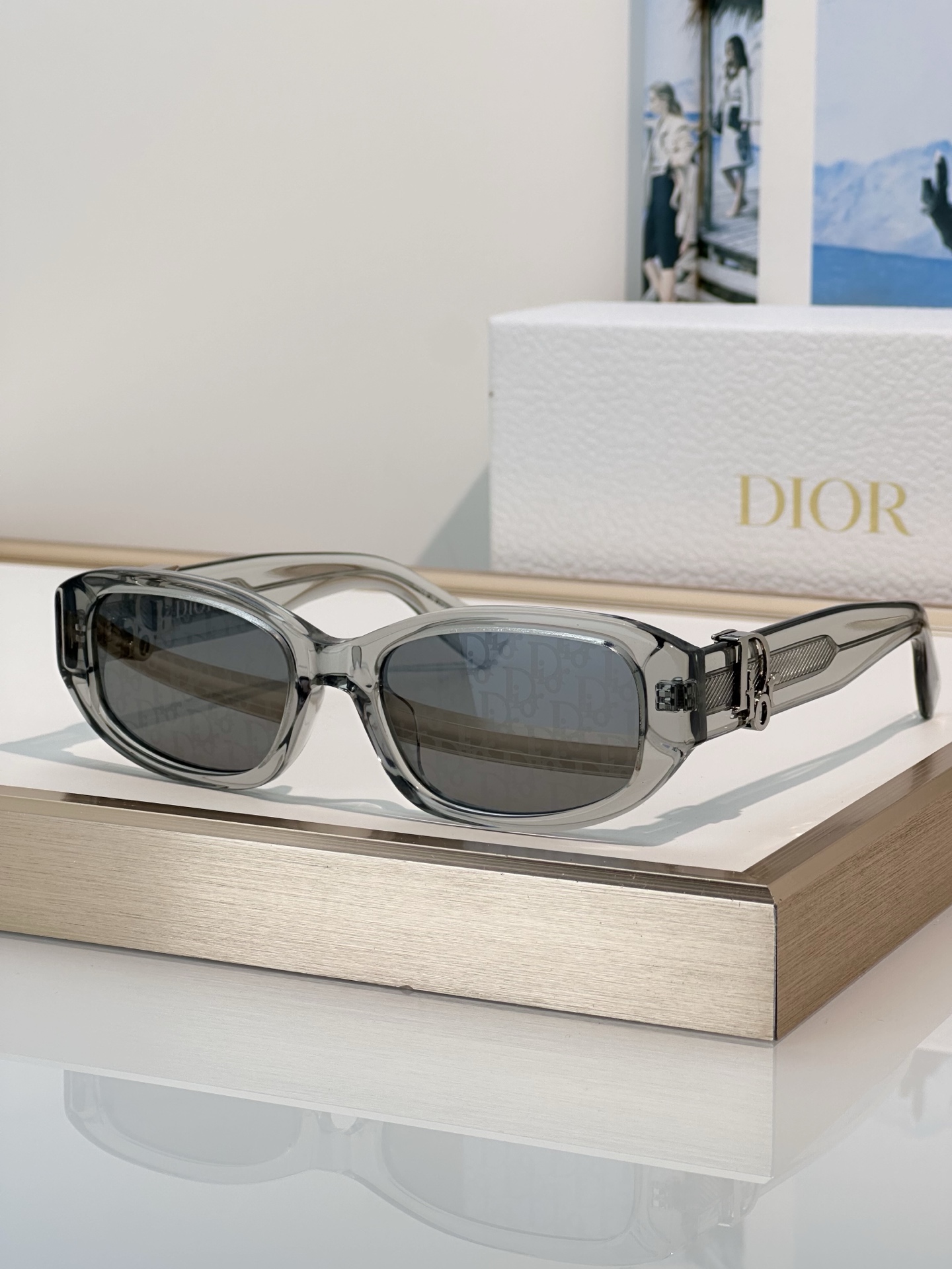 Designer Sunglasses Oblique