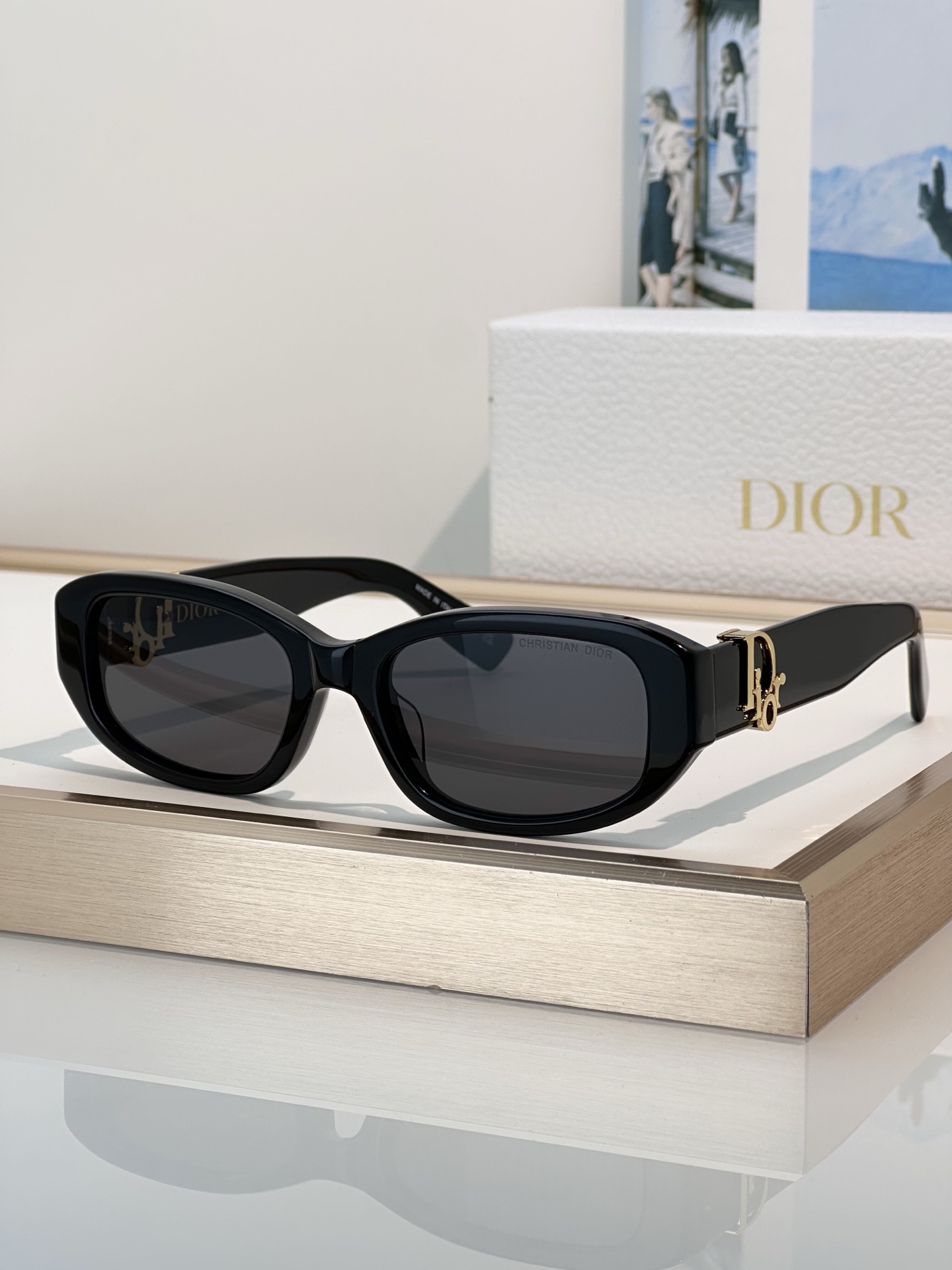 Designer Sunglasses Oblique