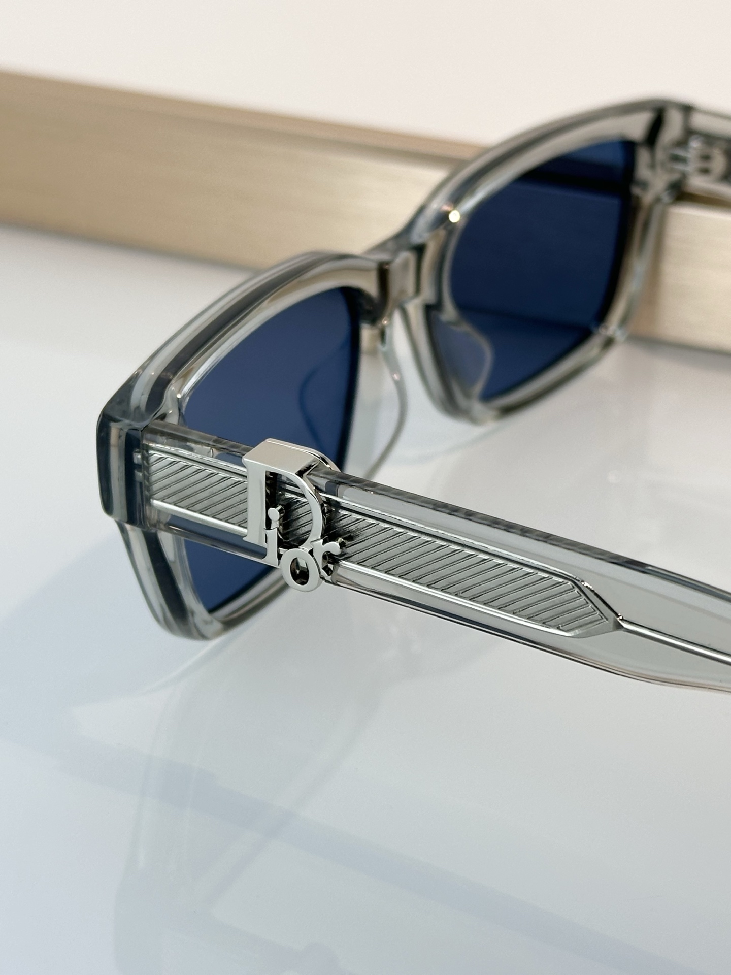 Designer Sunglasses Oblique