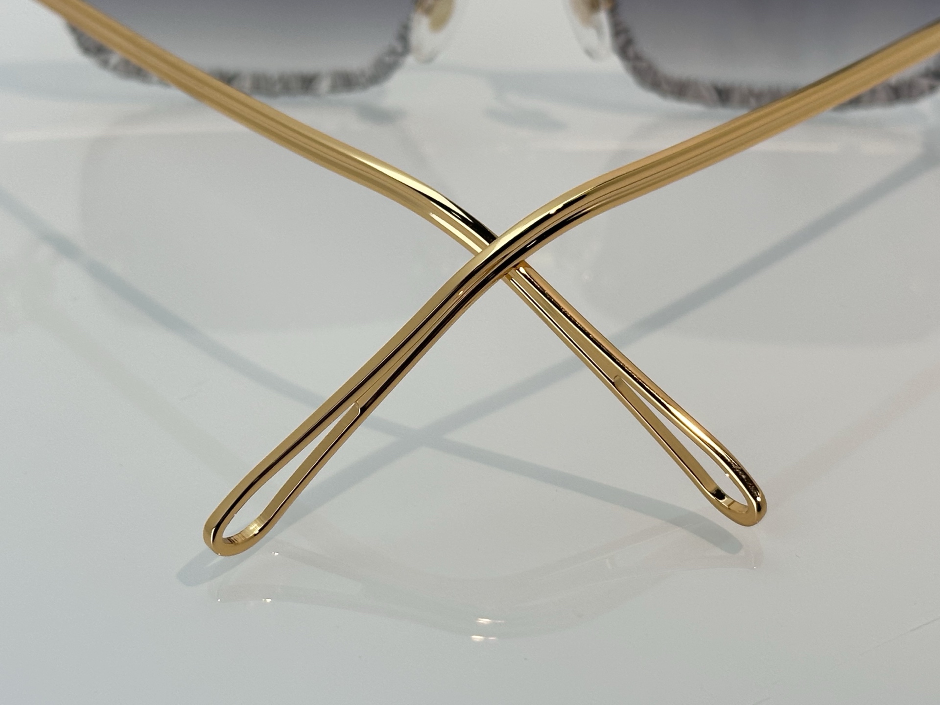Designer Sunglasses CT7071S