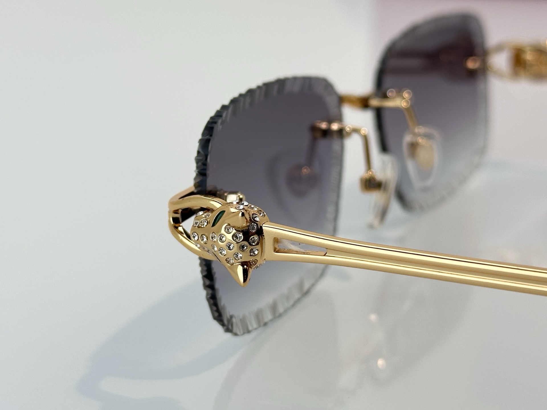 Designer Sunglasses CT7071S