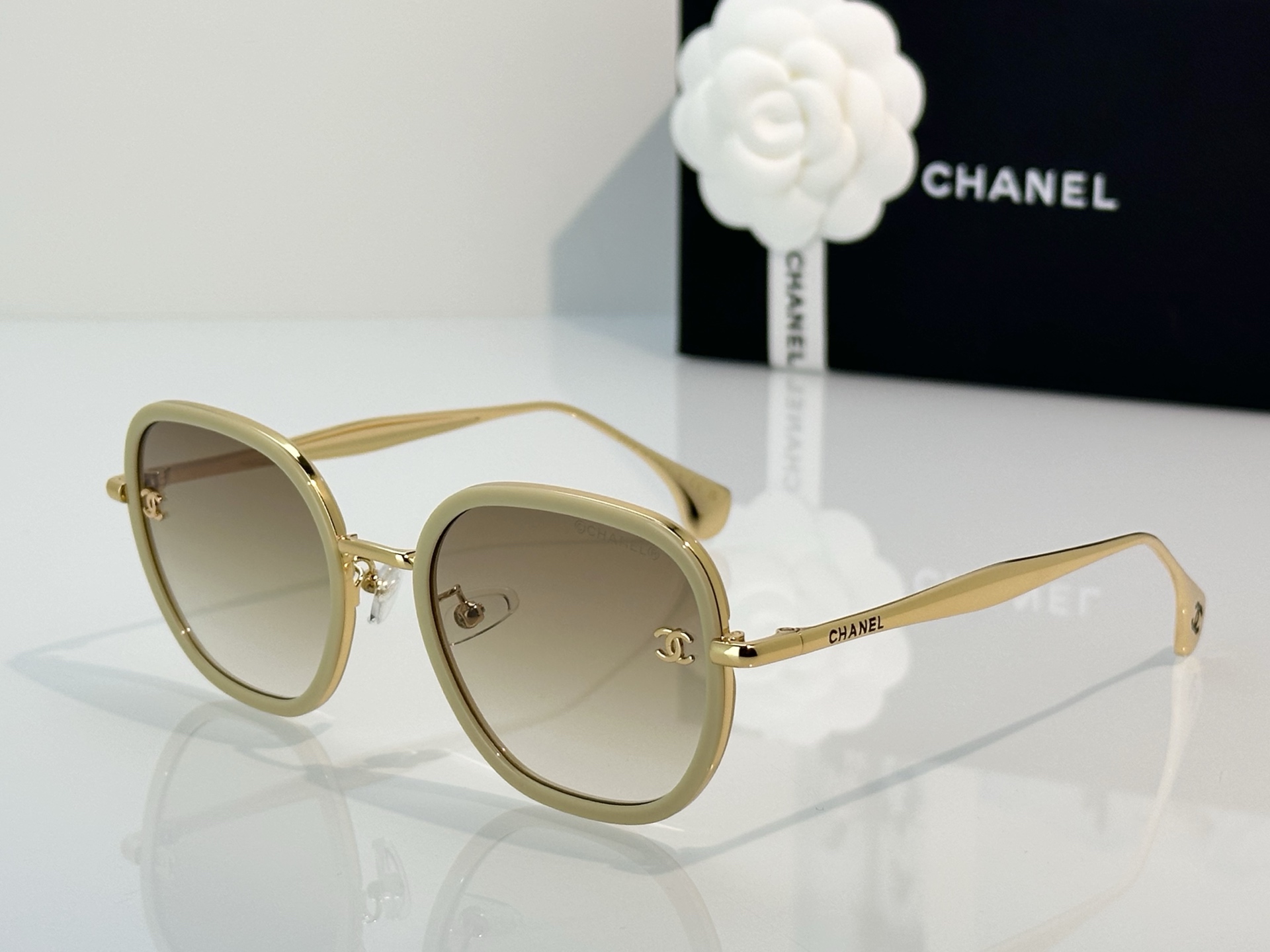 Chanel Sunglasses 5508-H