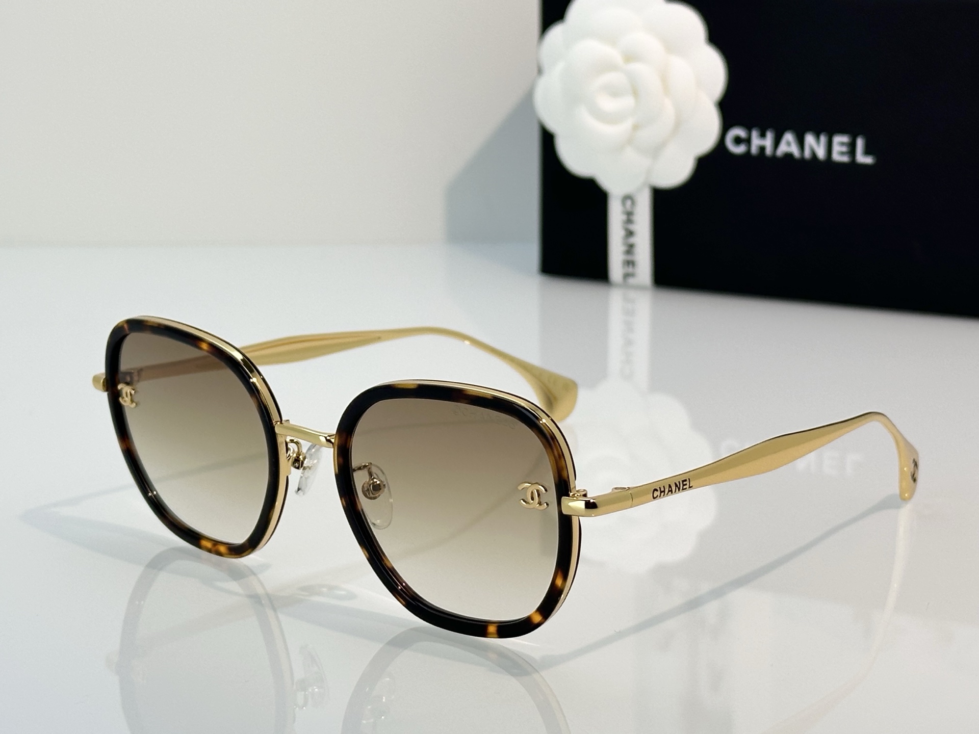 Chanel Sunglasses 5508-H