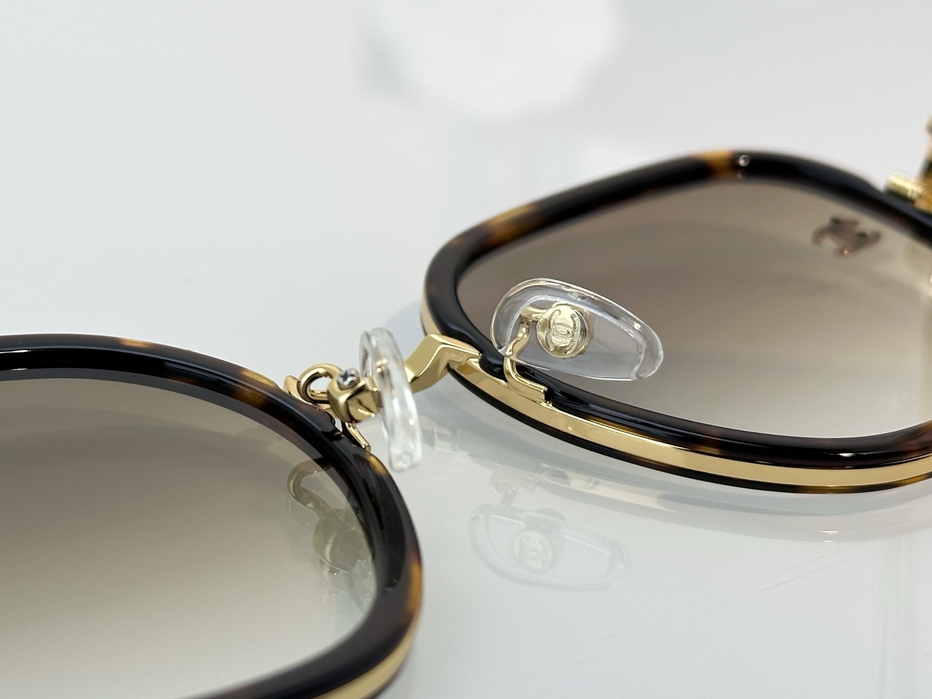 Chanel Sunglasses 5508-H