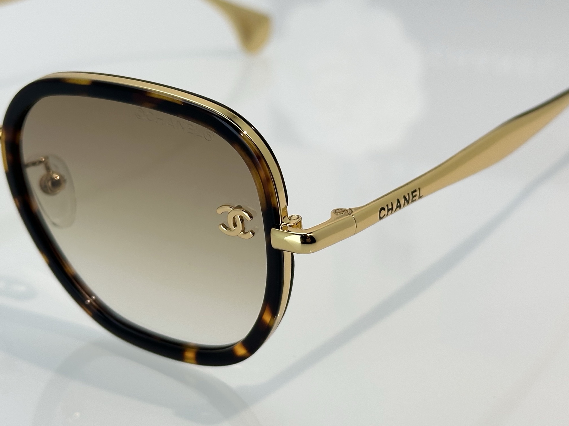 Chanel Sunglasses 5508-H