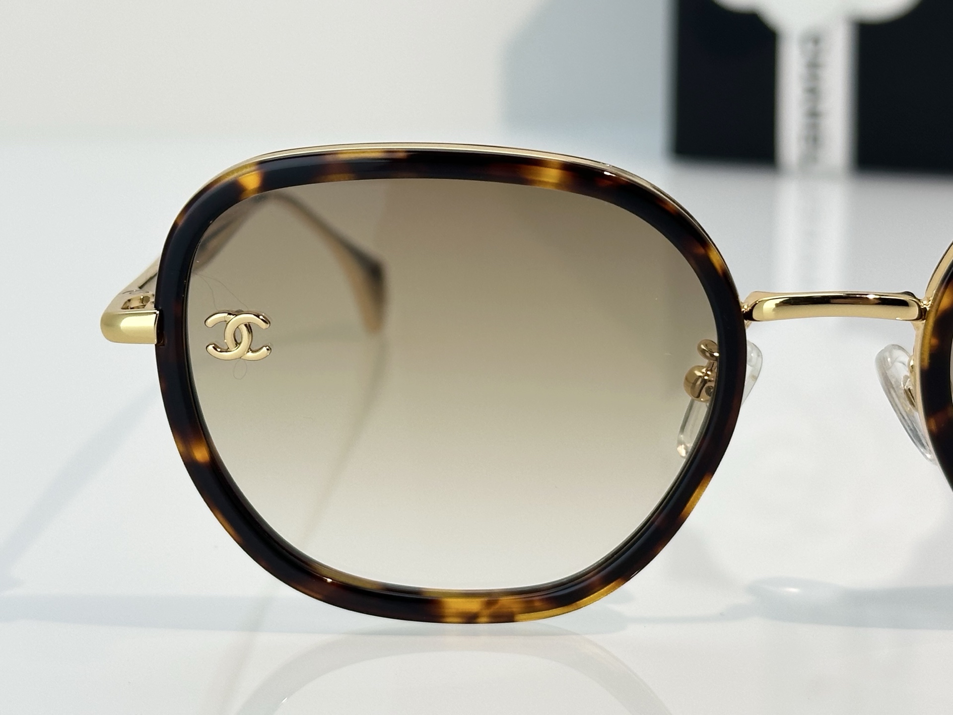 Chanel Sunglasses 5508-H