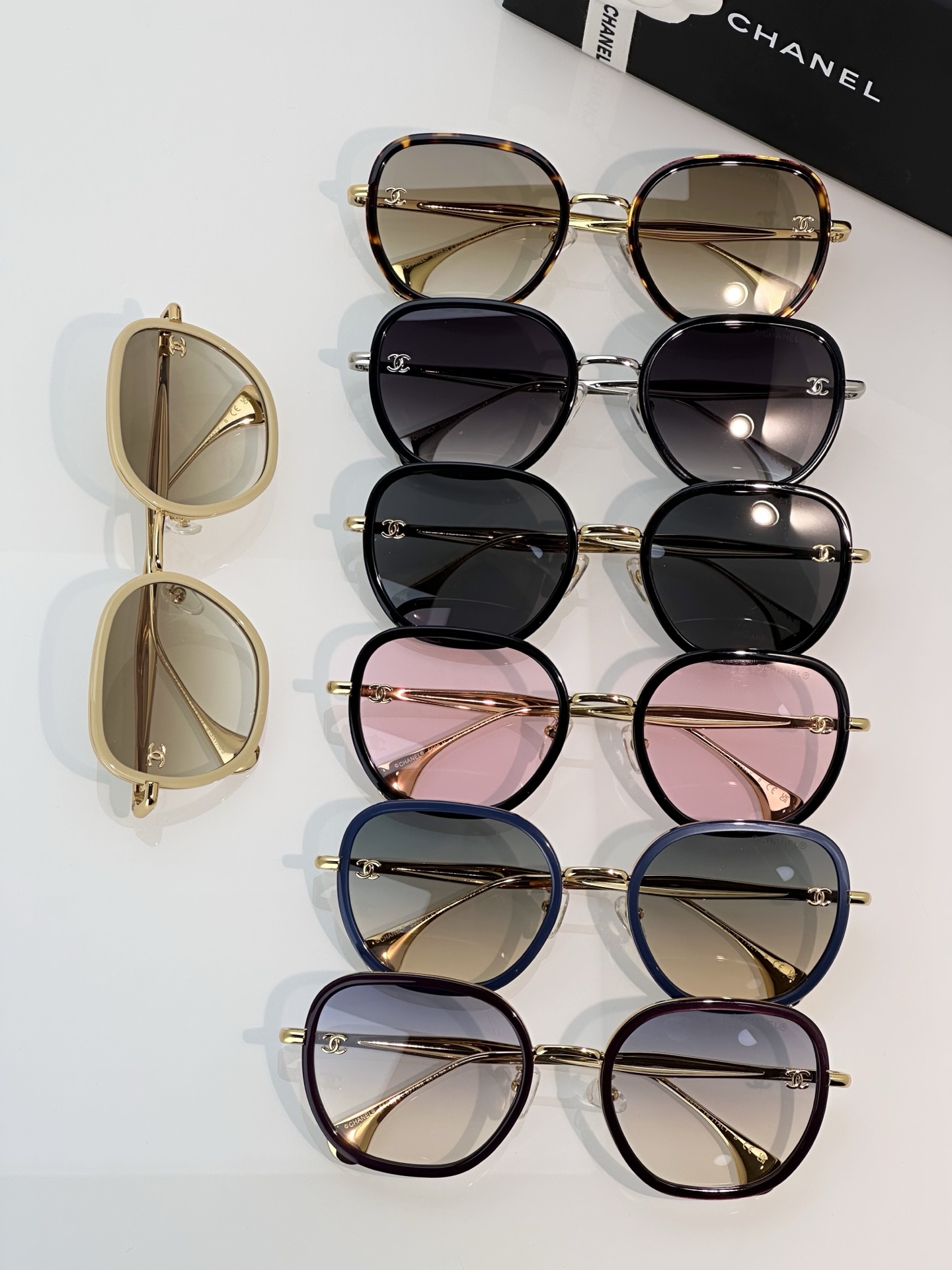 Chanel Sunglasses 5508-H