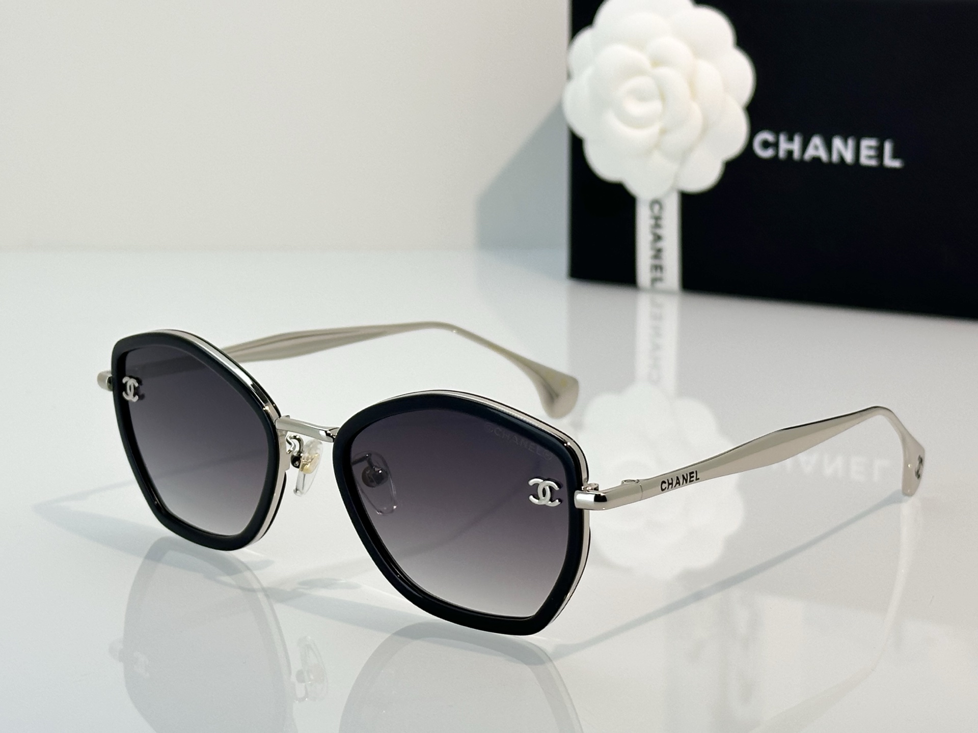 Chanel Sunglasses 5509-H