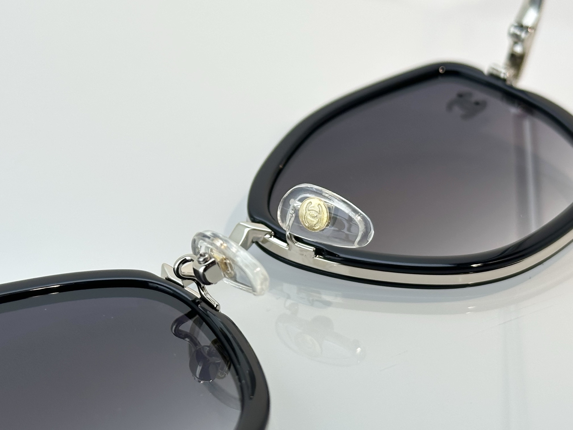 Chanel Sunglasses 5509-H