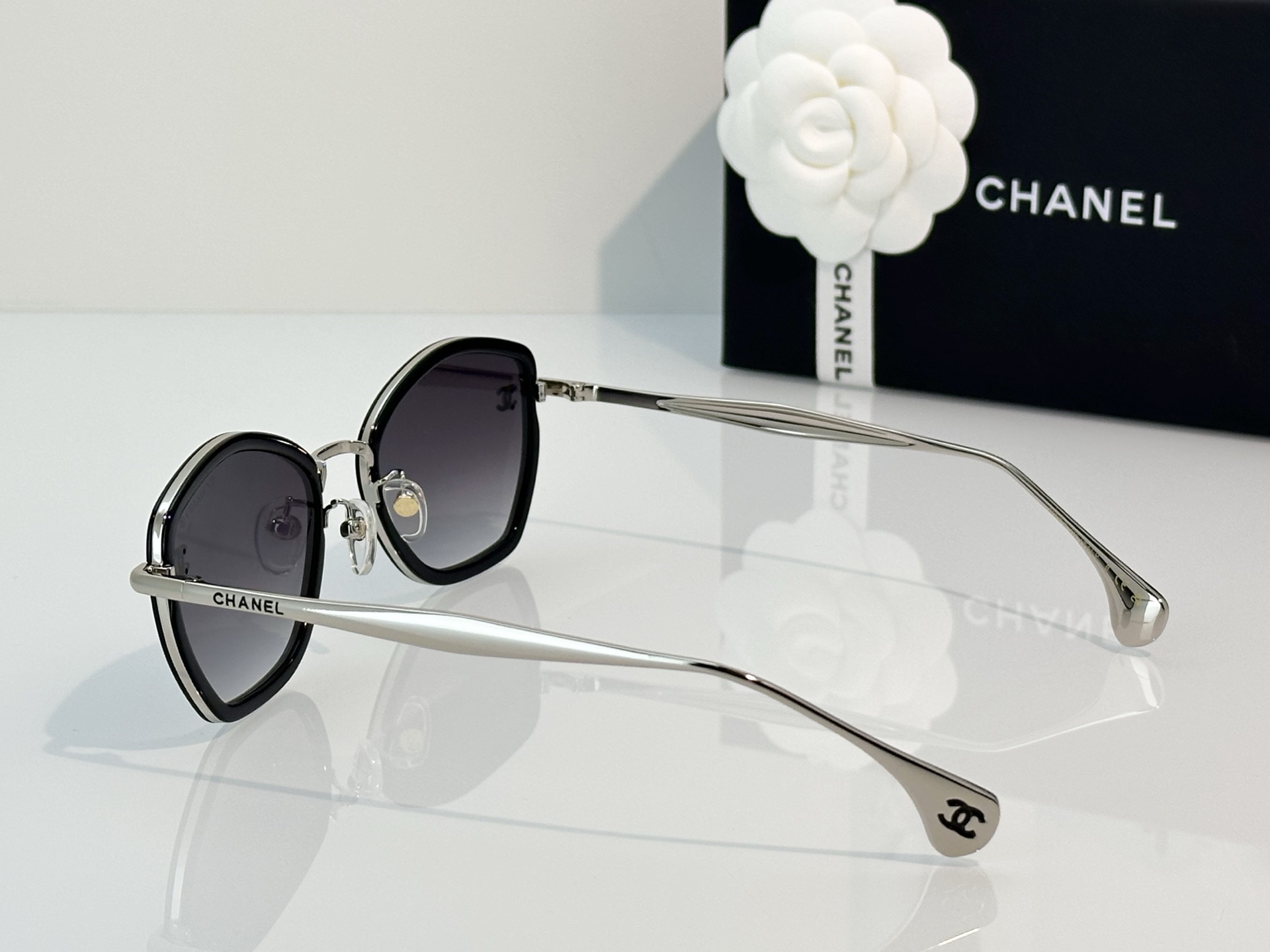 Chanel Sunglasses 5509-H