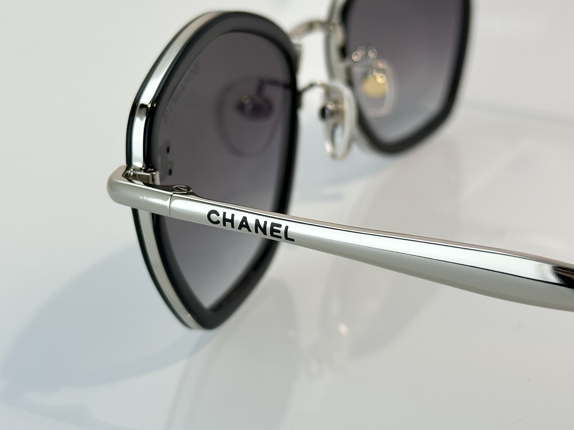 Chanel Sunglasses 5509-H