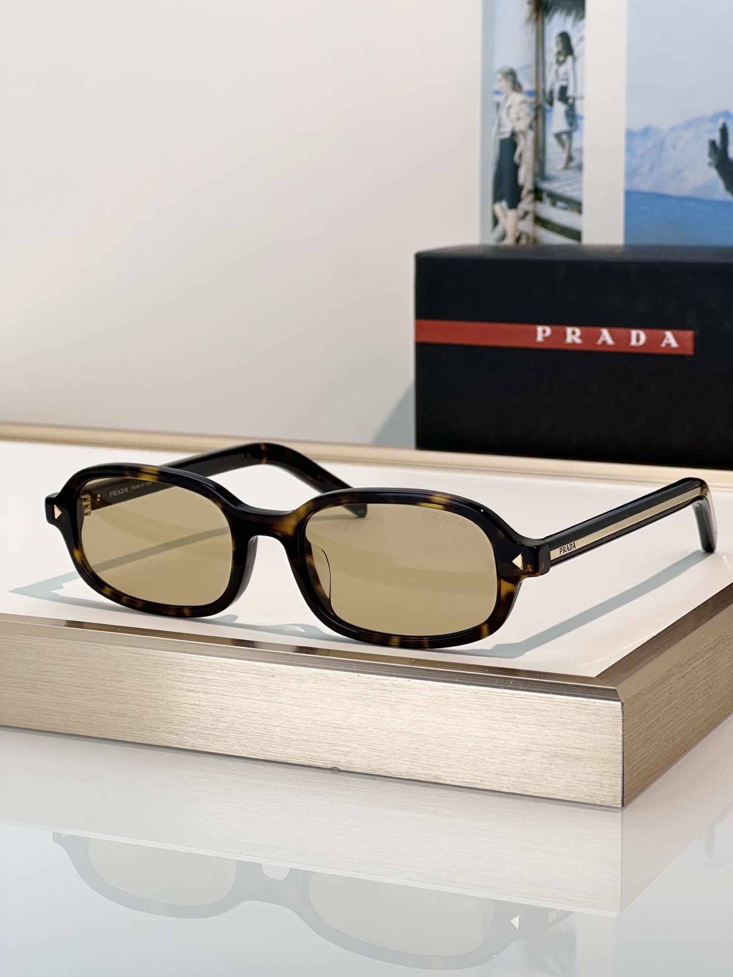 Prada新品\nMod：SPRD06SF\nSIze：52口19-145
