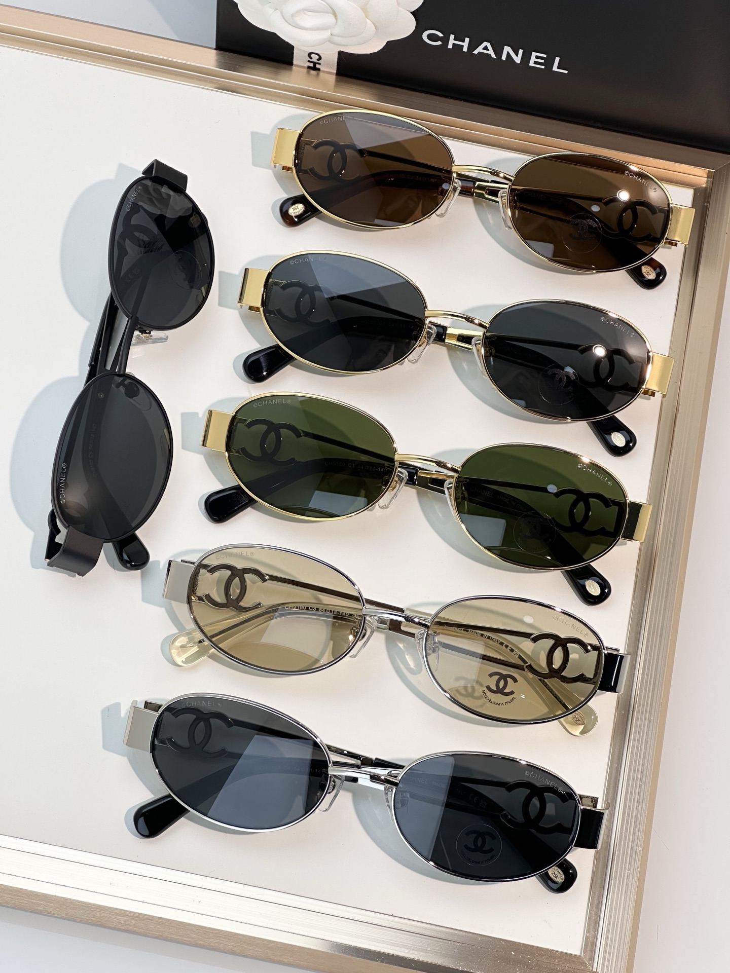 Chanel Sunglasses CH9180