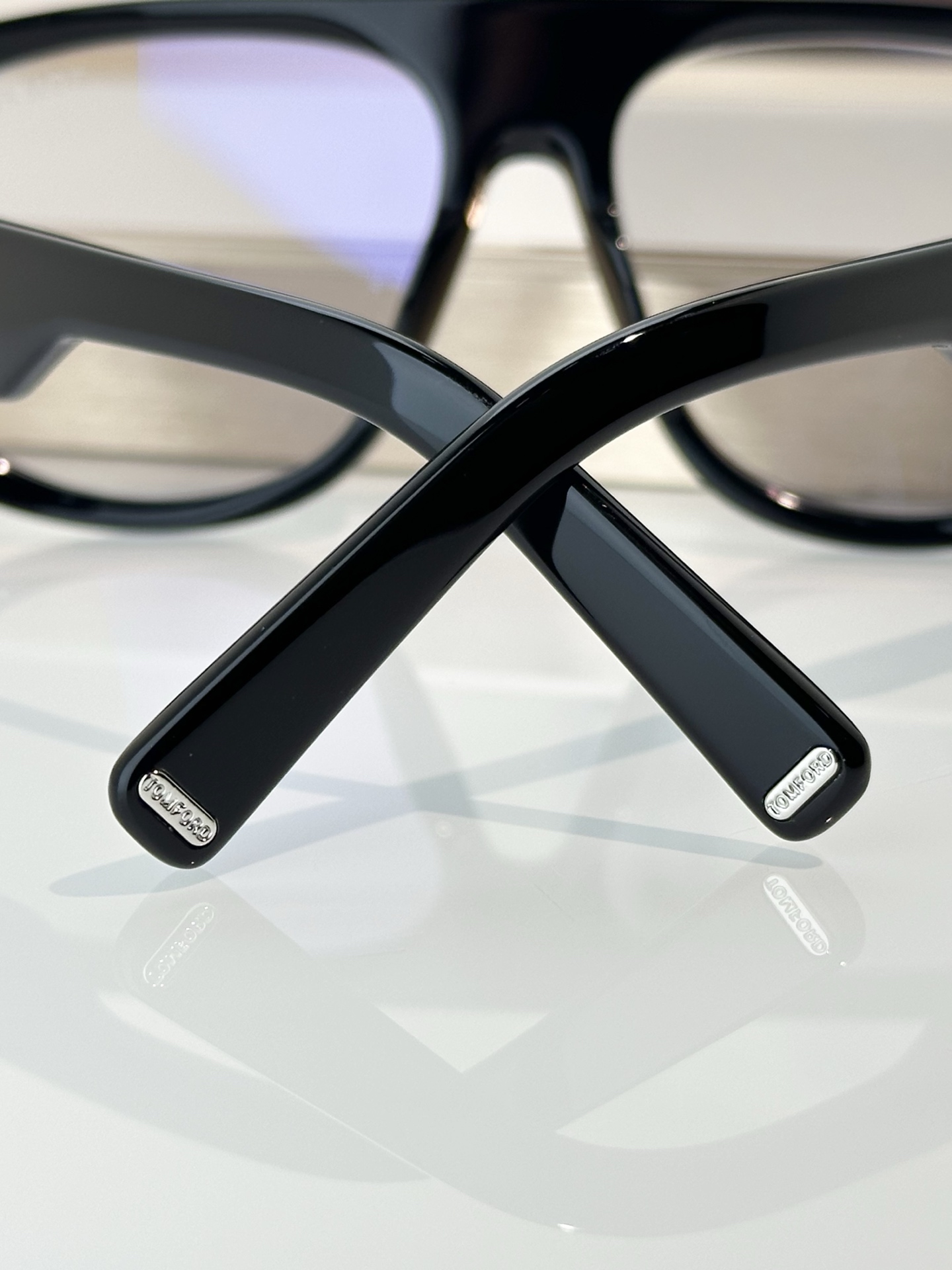 Designer Sunglasses TF1102