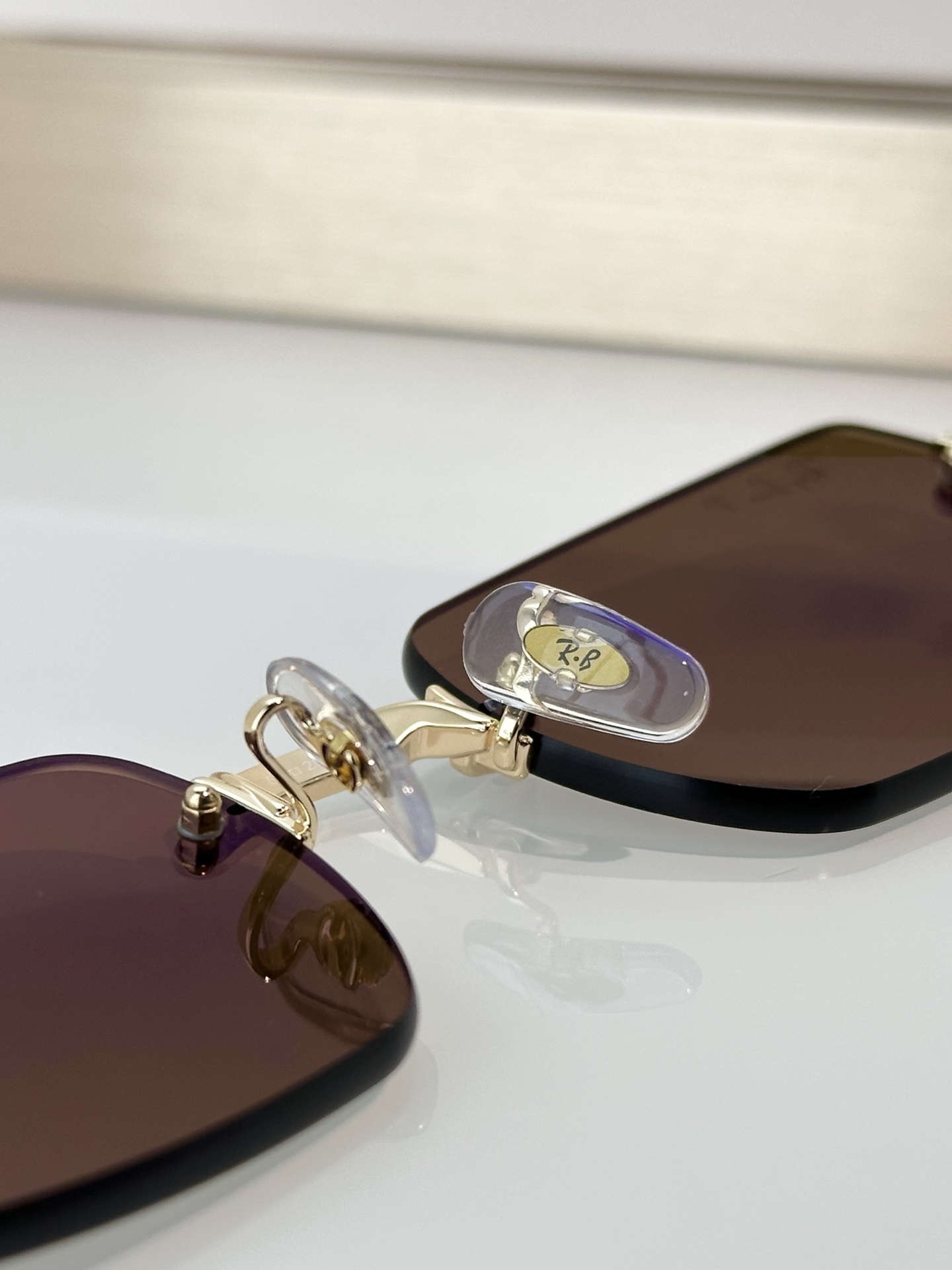 Designer Sunglasses RB3928