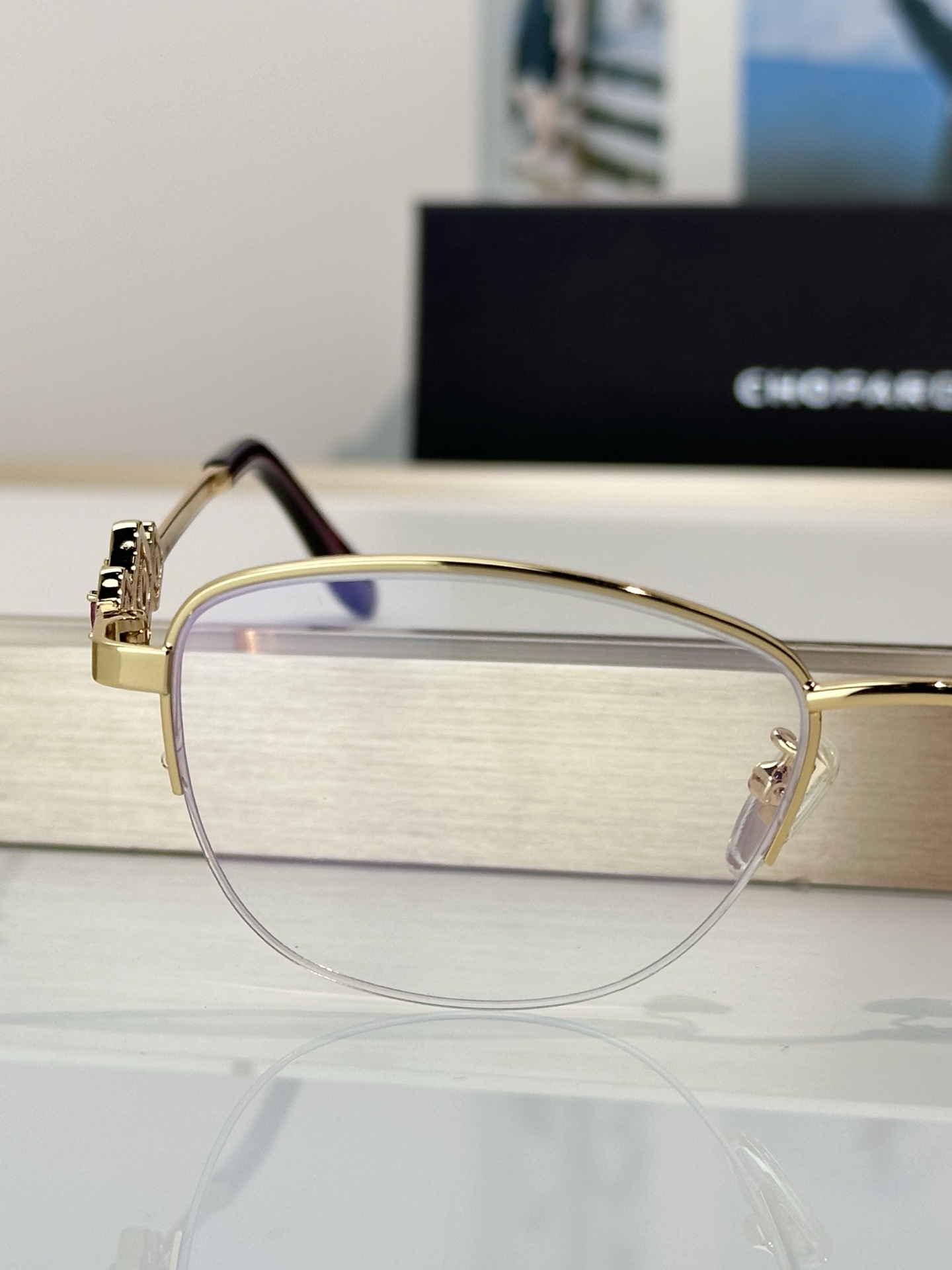 Designer Sunglasses VCHD63S