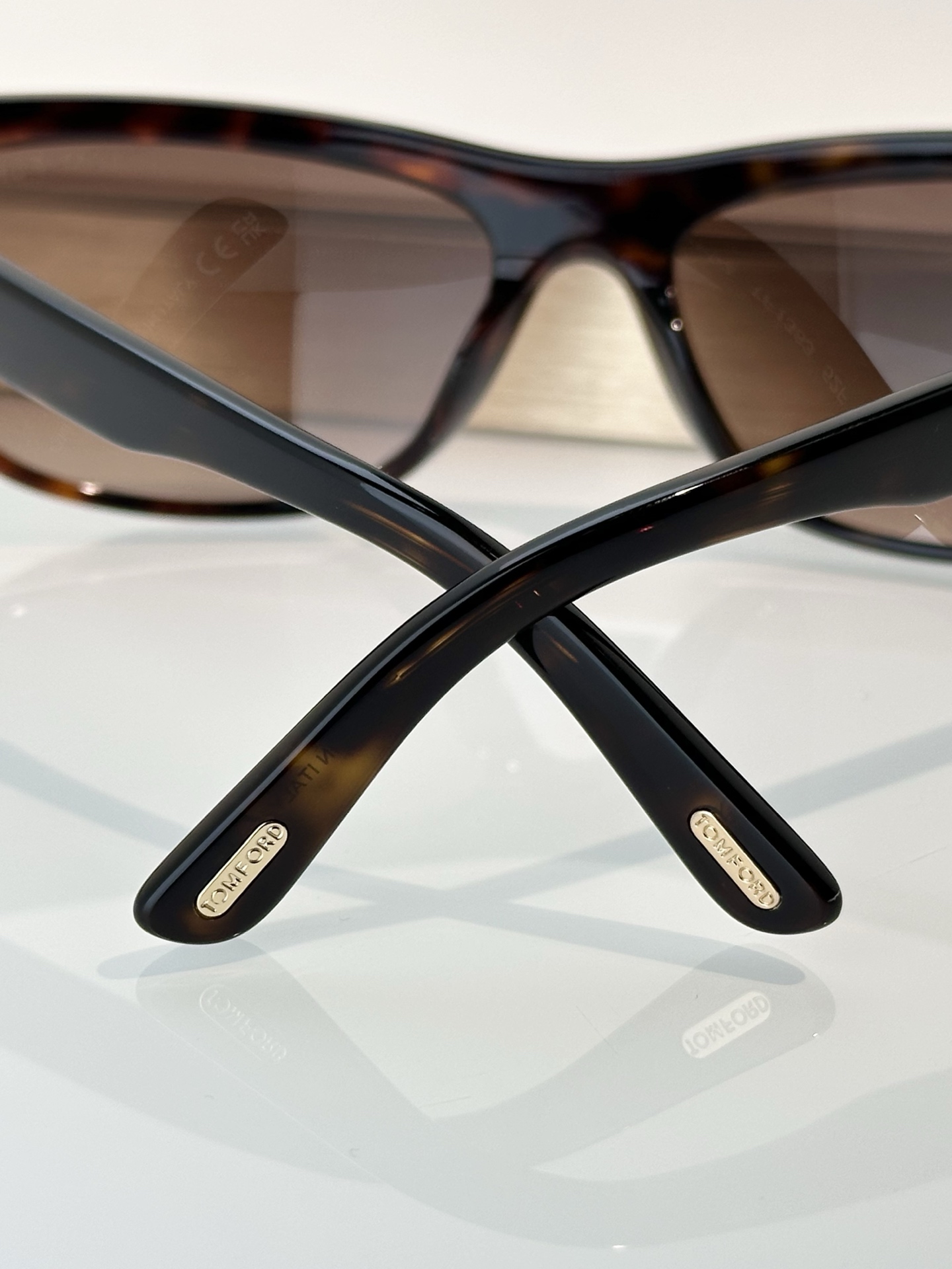 Designer Sunglasses TF1363