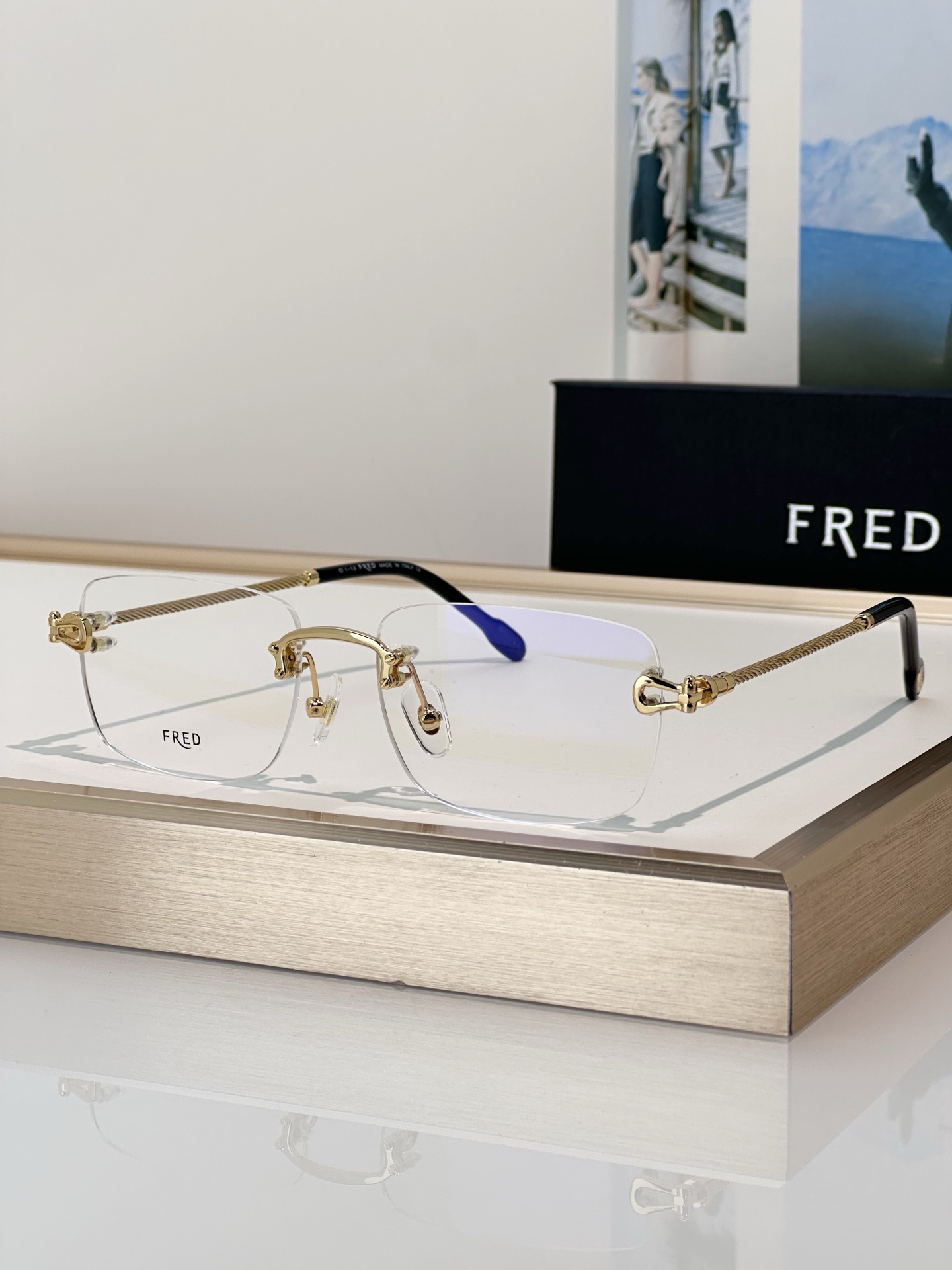 Designer Sunglasses FG50002U