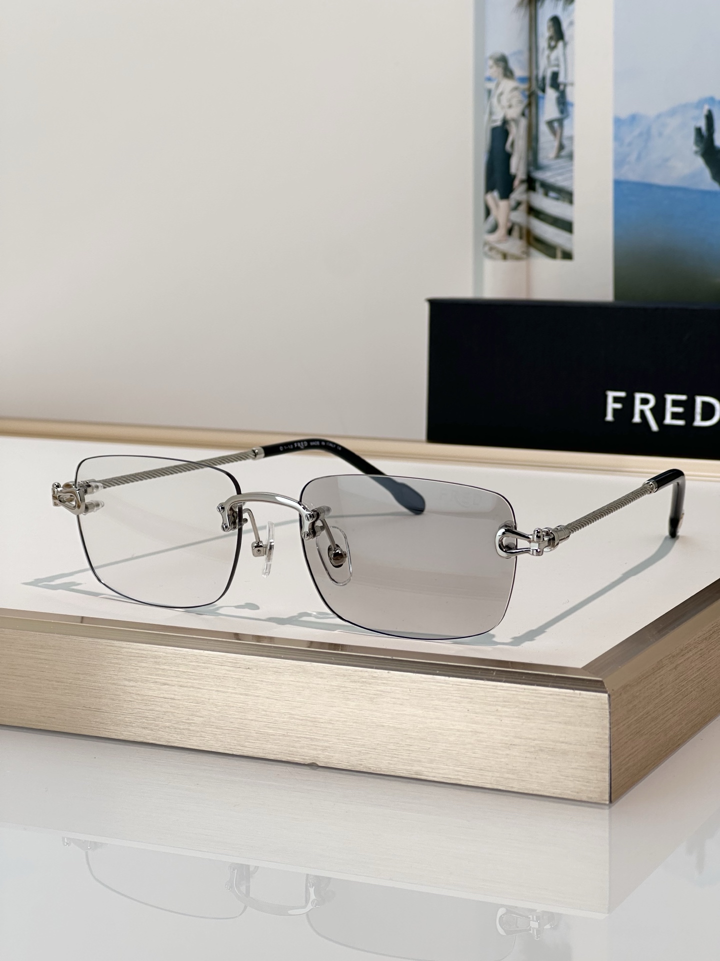 Designer Sunglasses FG50002U