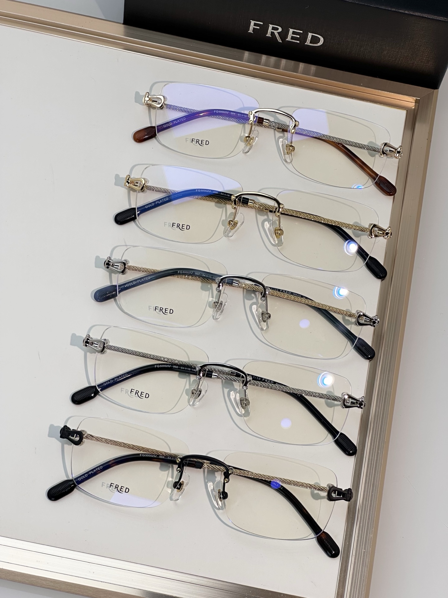 Designer Sunglasses FG50002U