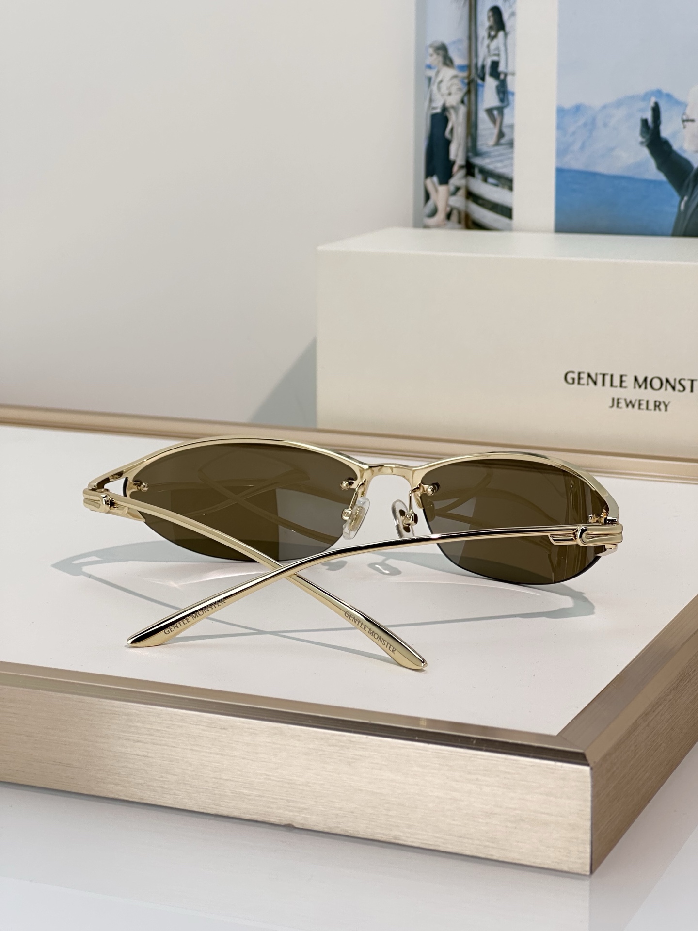 Designer Sunglasses FUTURA