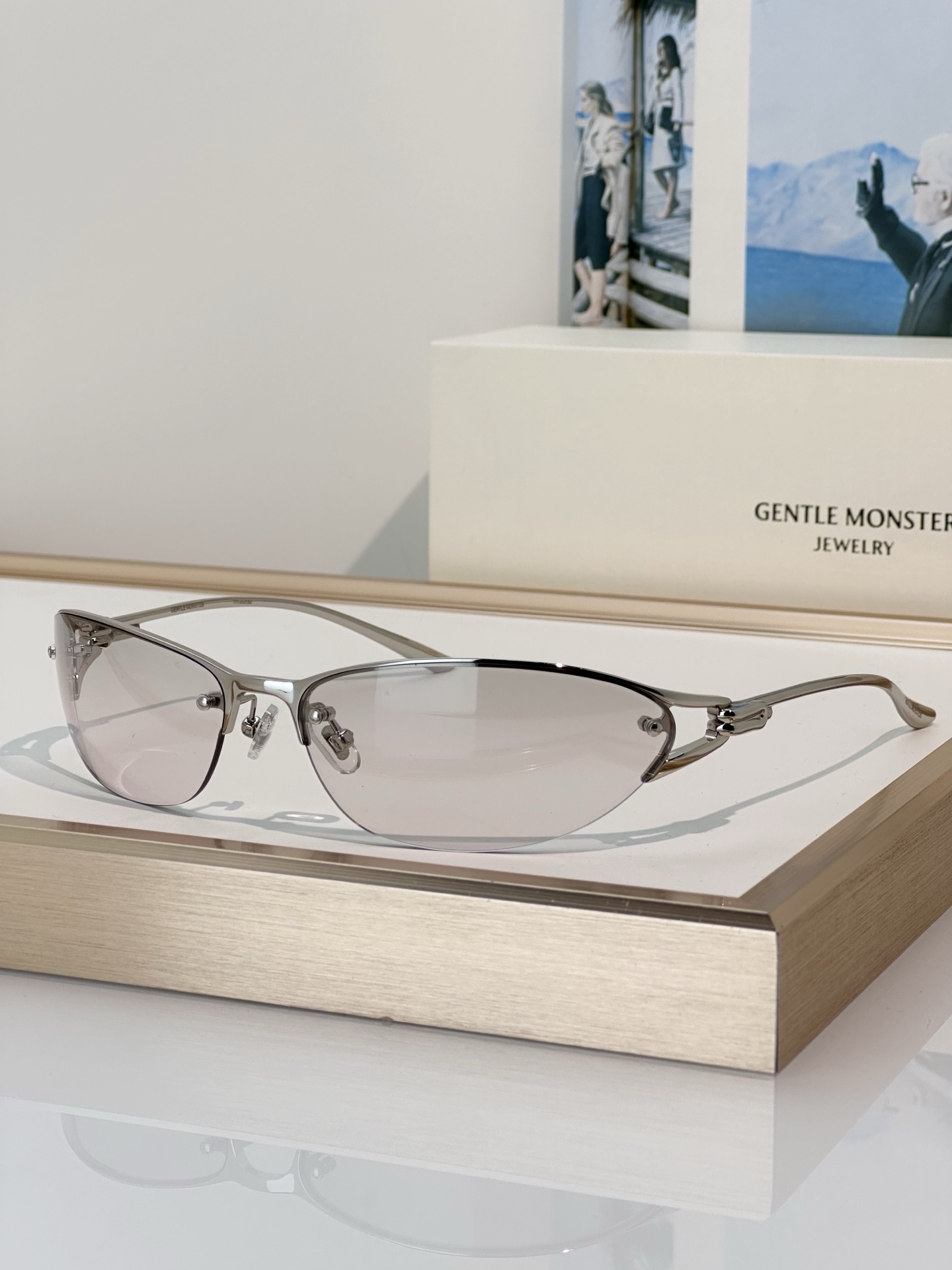 Designer Sunglasses FUTURA