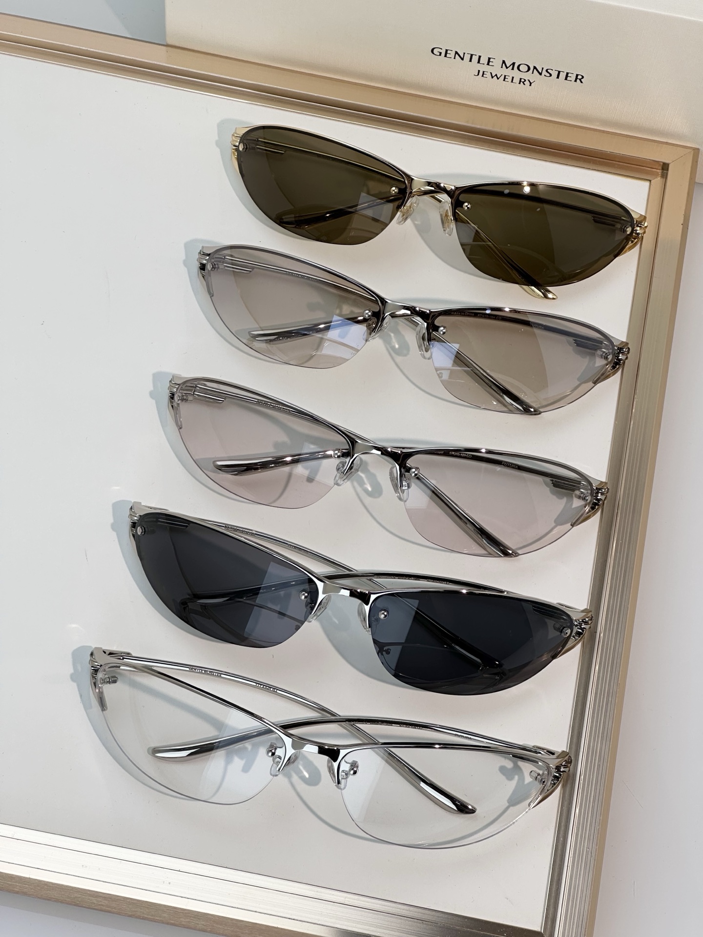 Designer Sunglasses FUTURA