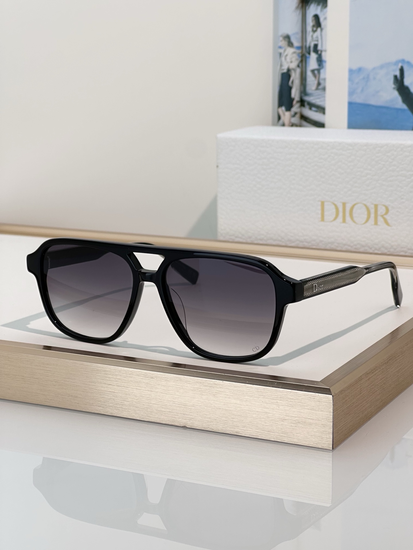 Designer Sunglasses Ribbon