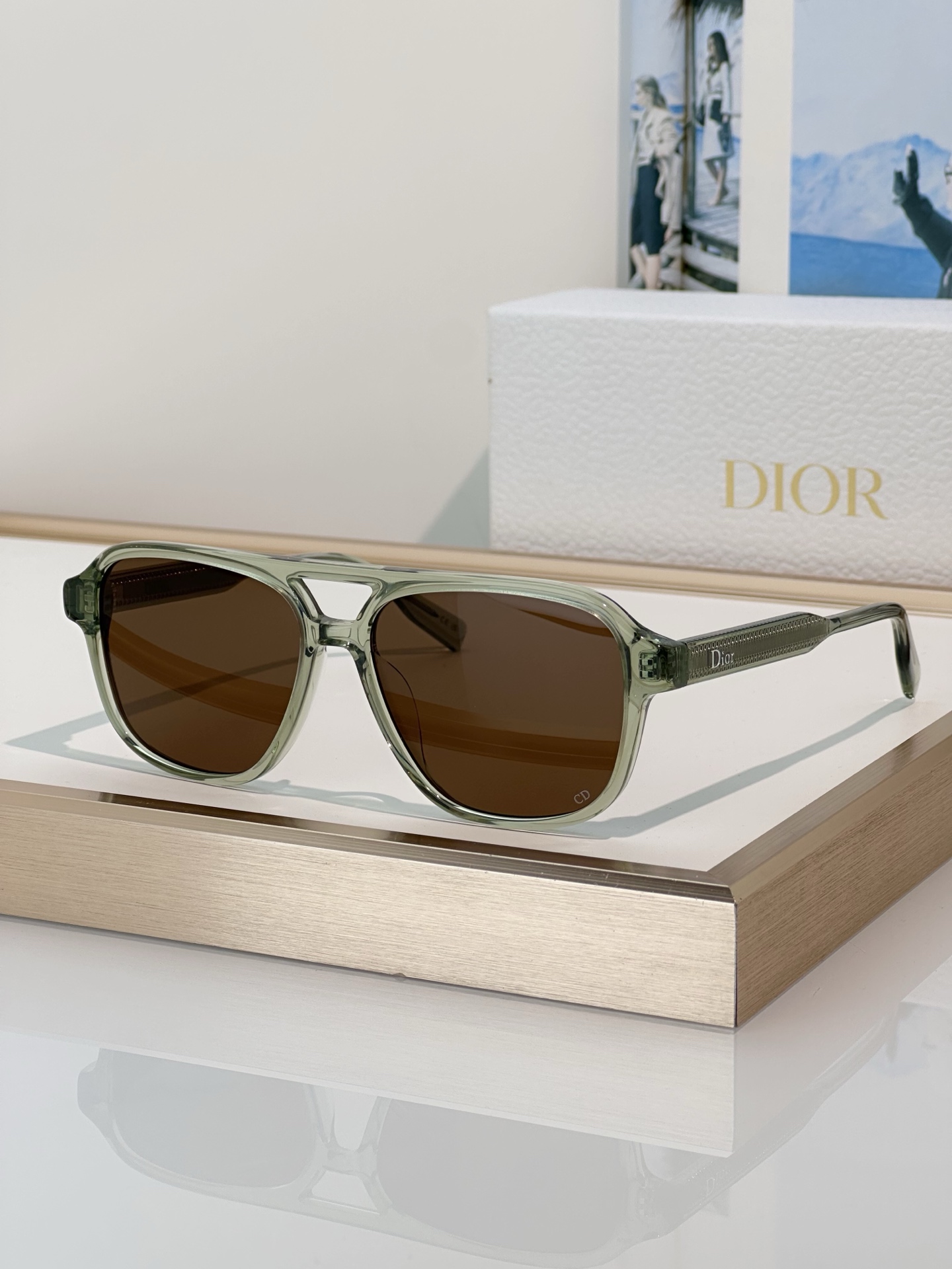Designer Sunglasses Ribbon