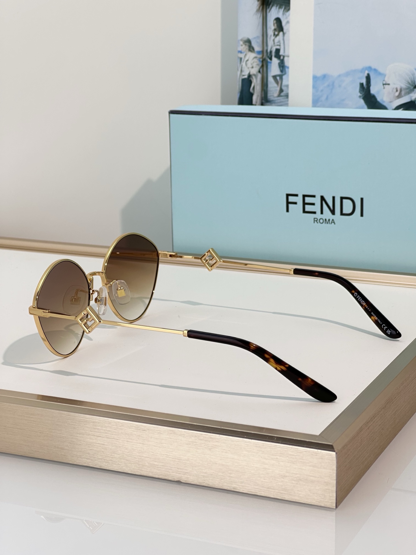Designer Sunglasses FE40217U