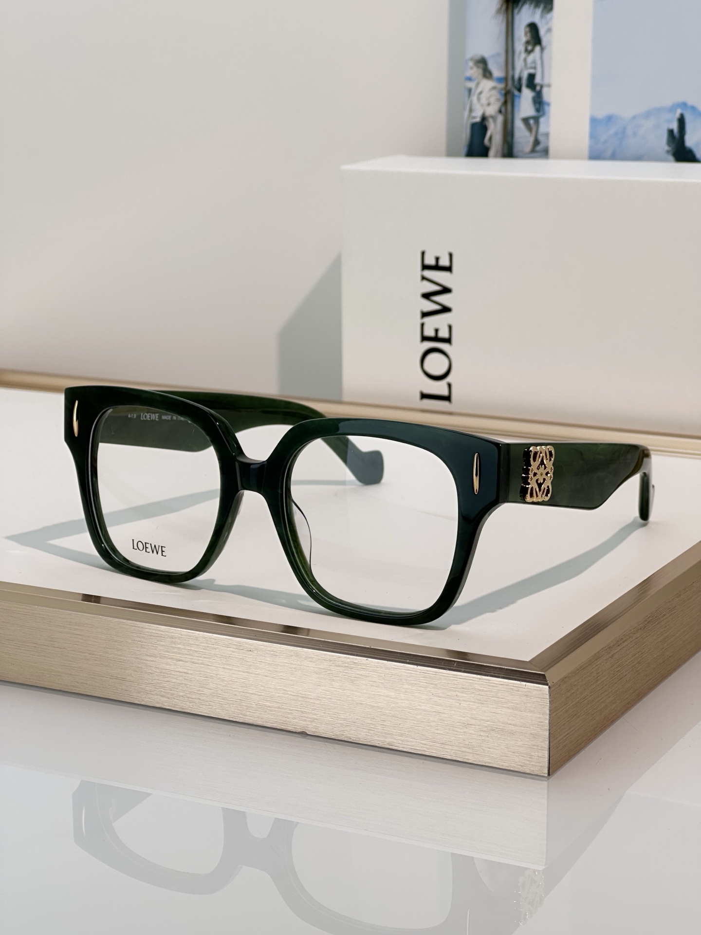 Designer Sunglasses LW50069I