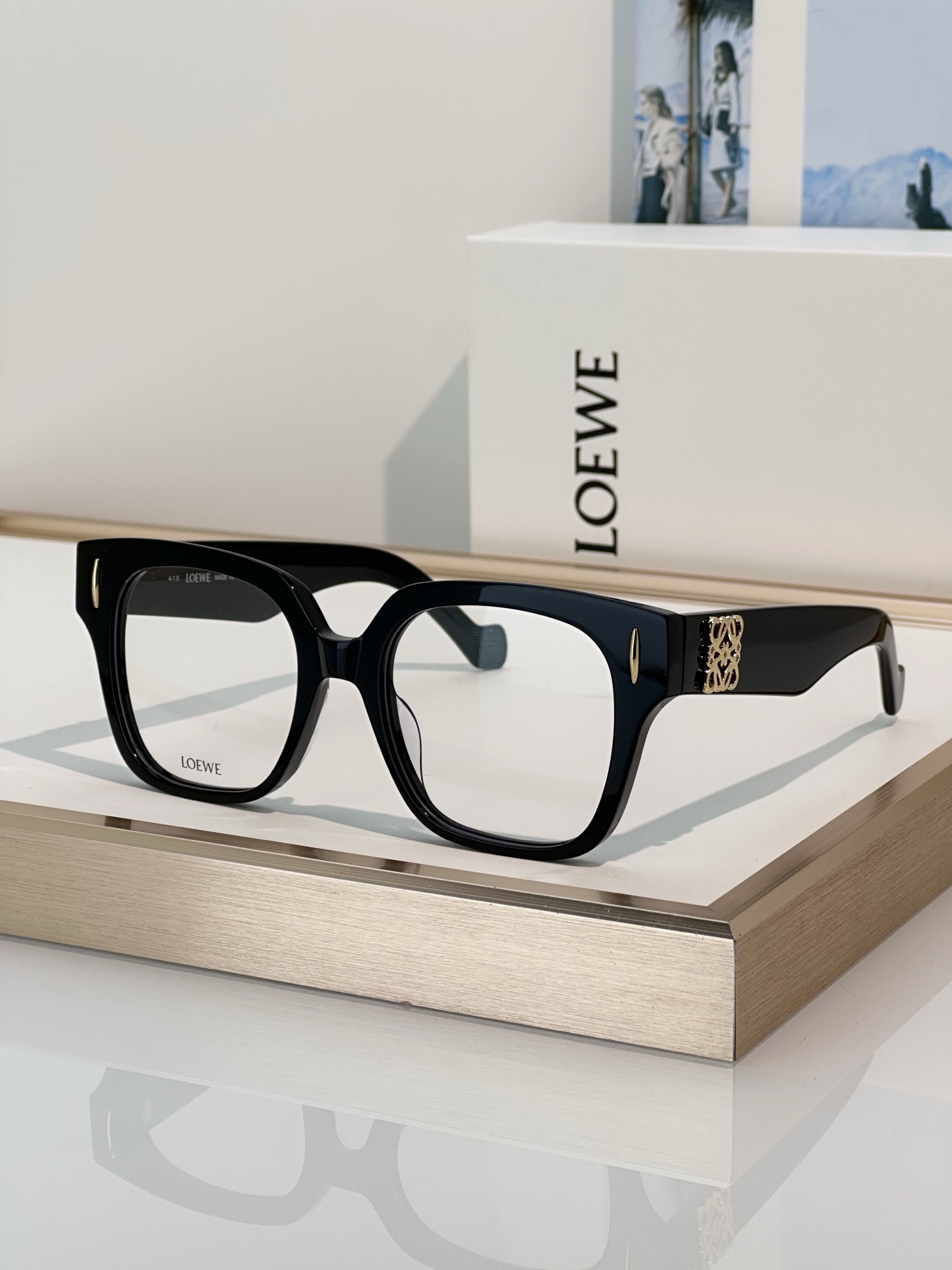 Designer Sunglasses LW50069I